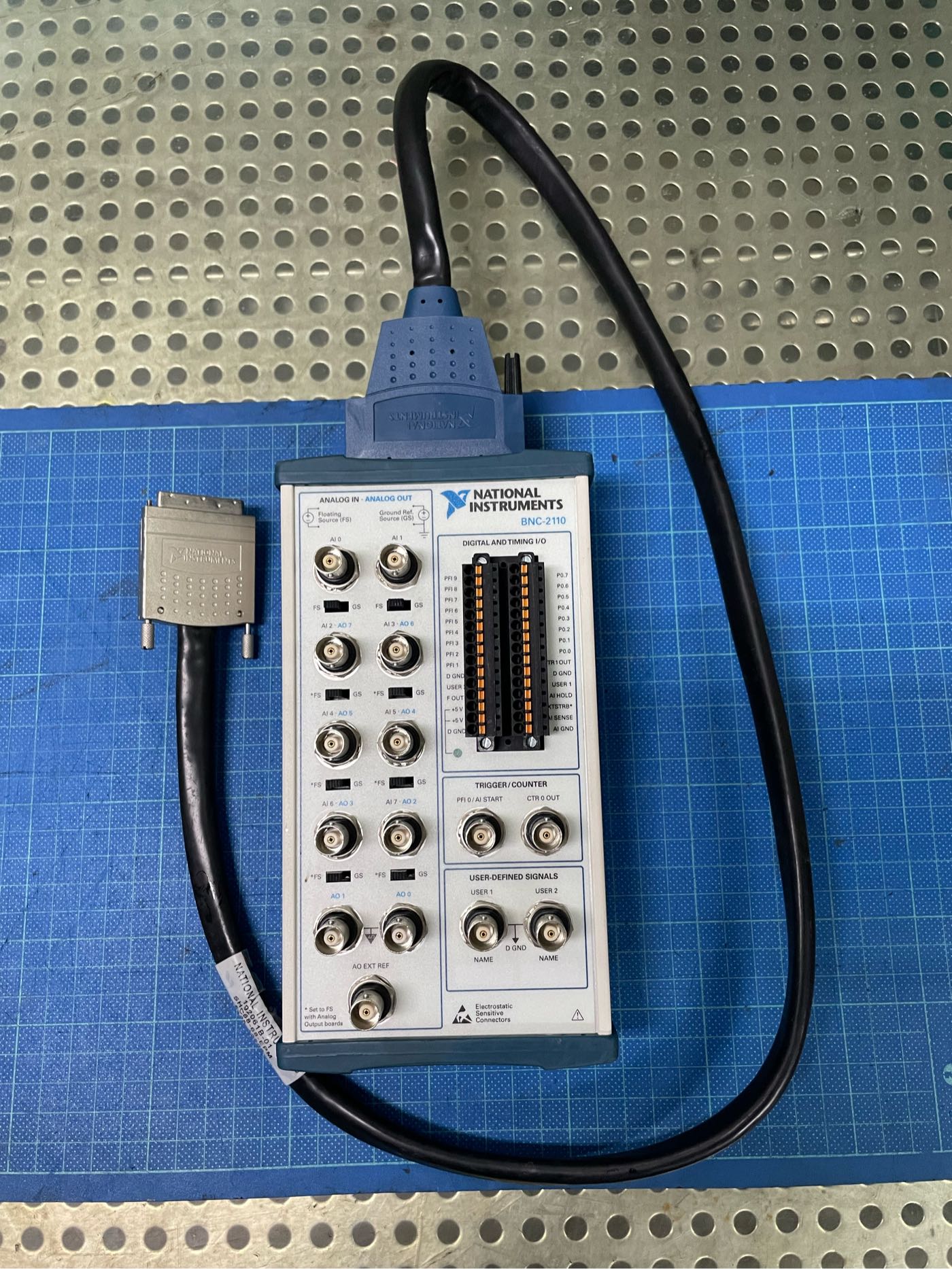 NI BNC-2110 Shielded Connector Block Breakout Box 接線盒(示波器)