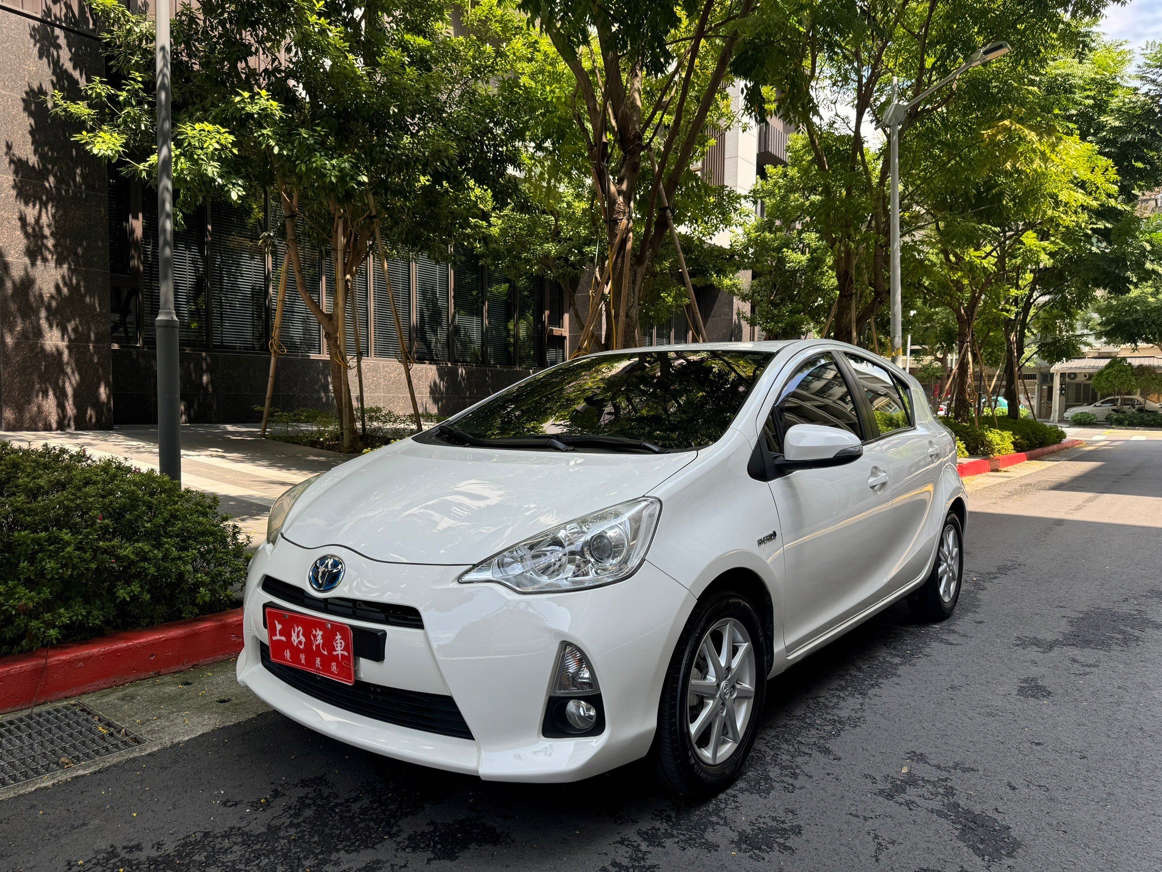 2012 Toyota 豐田 Prius c