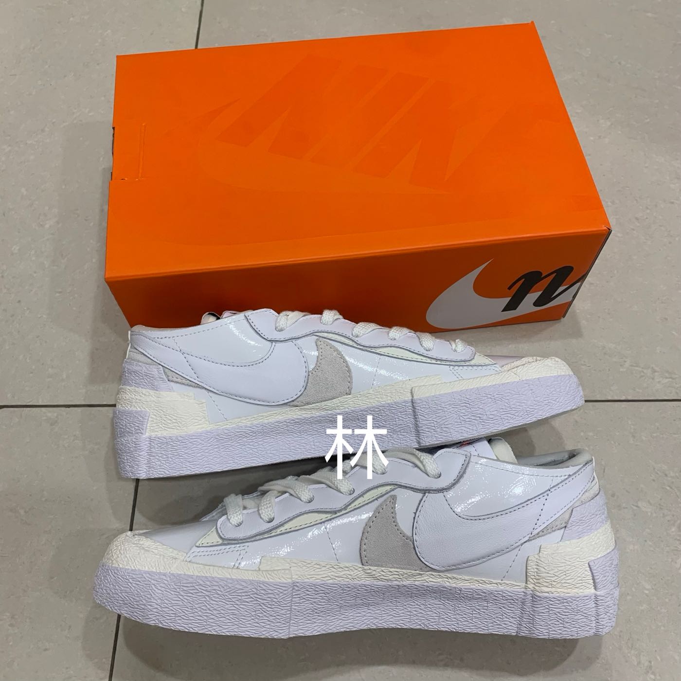 全新現貨Sacai x Nike Blazer Low White Patent 白灰漆皮解構DM6443