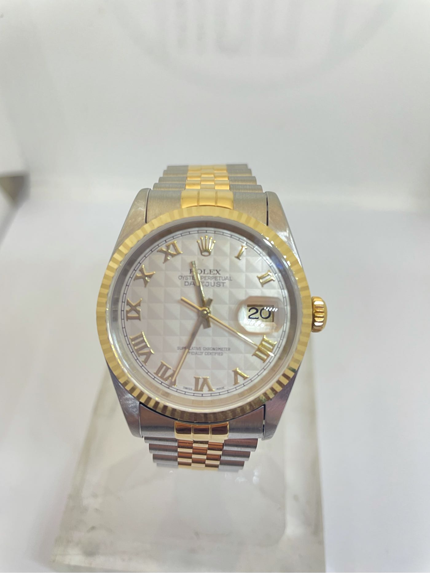 國際精品當舖 ROLEX 勞力士 蠔式半金 手錶 #原廠白色金字塔面 型號：16233 附件保單、原盒