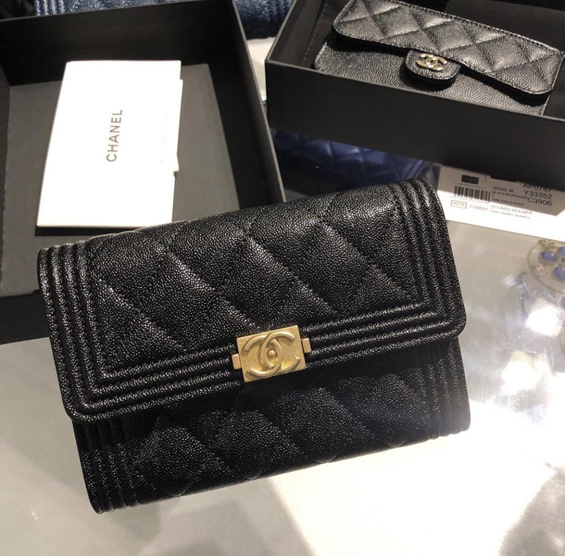 COCO 精品專賣】Chanel A80603 Boy Small Wallet Boy 荔枝紋卡片夾 黑金 | Yahoo奇摩拍賣