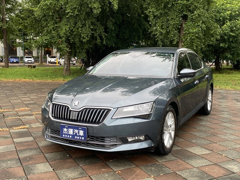 2019 Skoda Superb