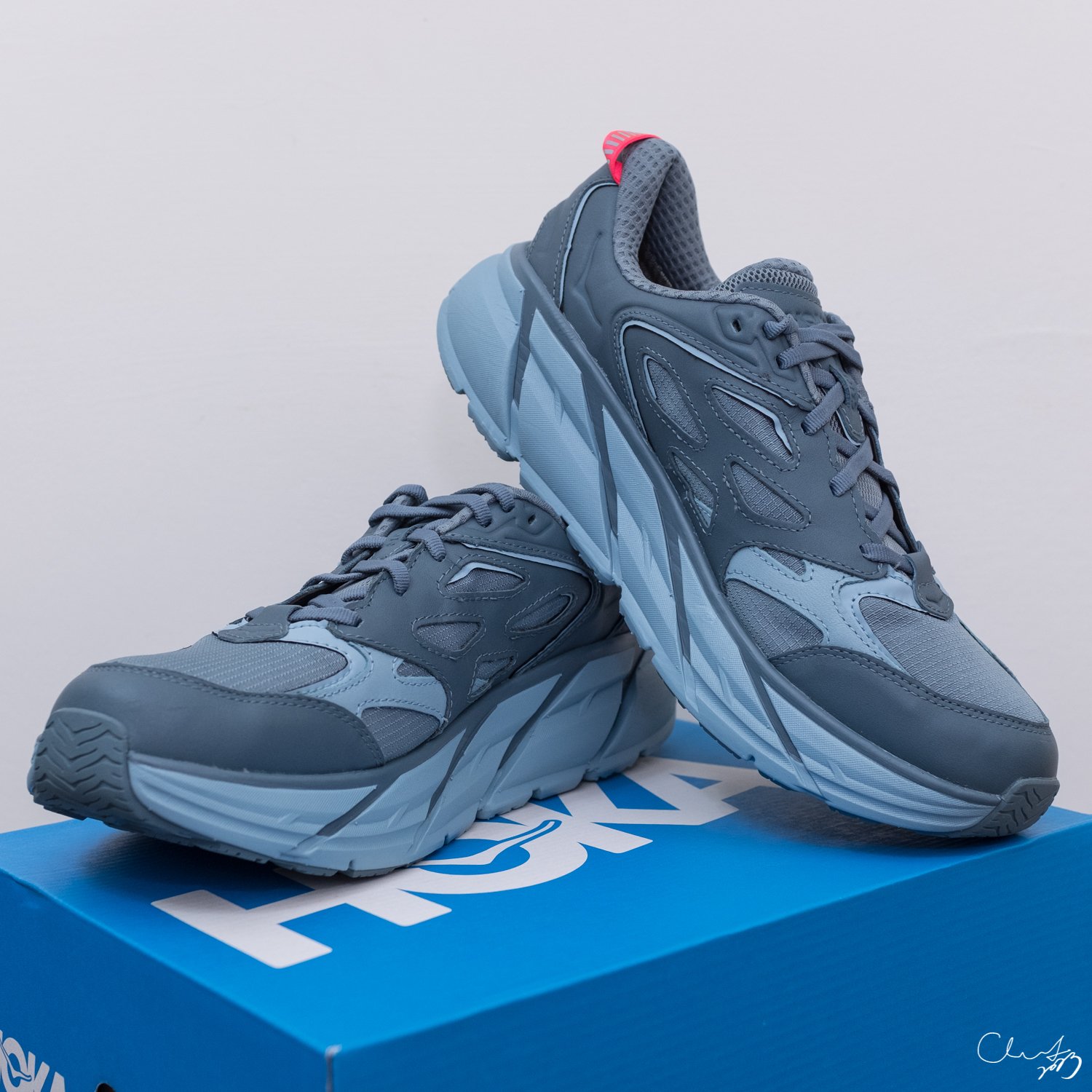 Hoka One One U Clifton L GTX US9.5 防水皮革藍GORE-TEX | Yahoo奇摩拍賣