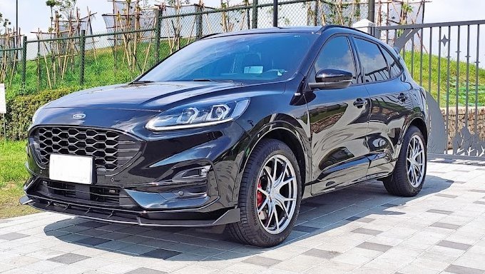 涔峰ＣＦ☆(亮黑)Ford 20年 NEW KUGA 180 ST-LINE 空力套件 前下巴 前下 前唇 定風翼