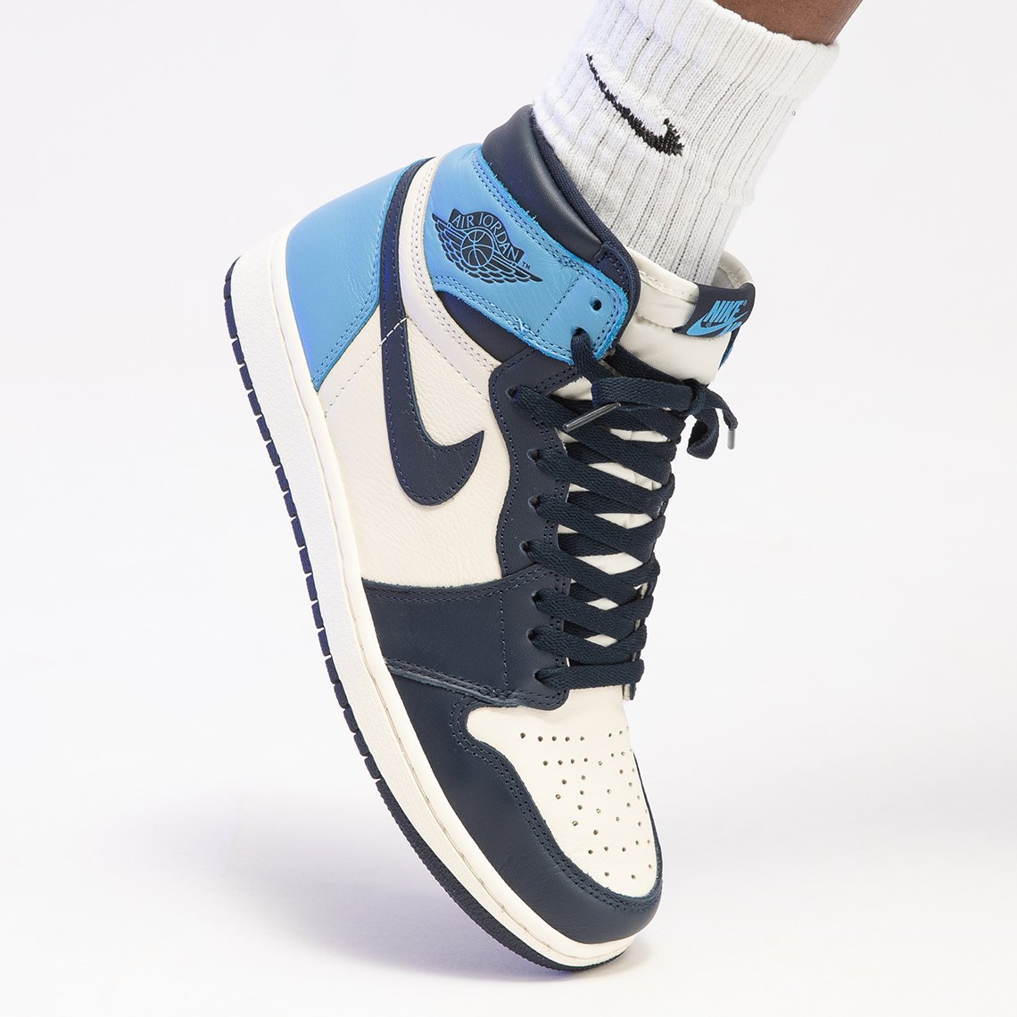 Jordan 1 Retro High Obsidian UNC 555088-140 附驗鞋證明| Yahoo奇摩拍賣