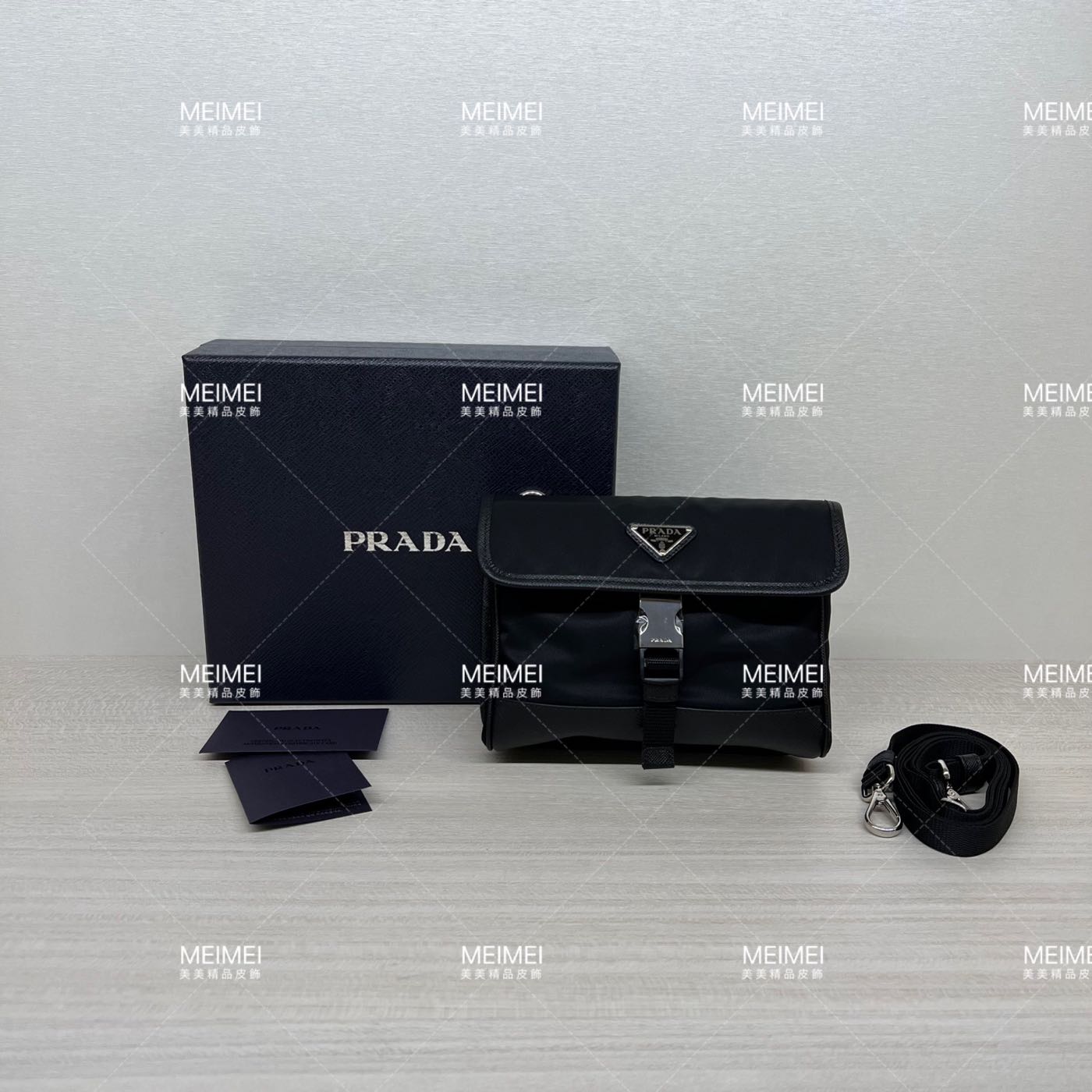 30年老店預購PRADA 手機包斜背包黑色IPhone 2zh108 | Yahoo奇摩拍賣