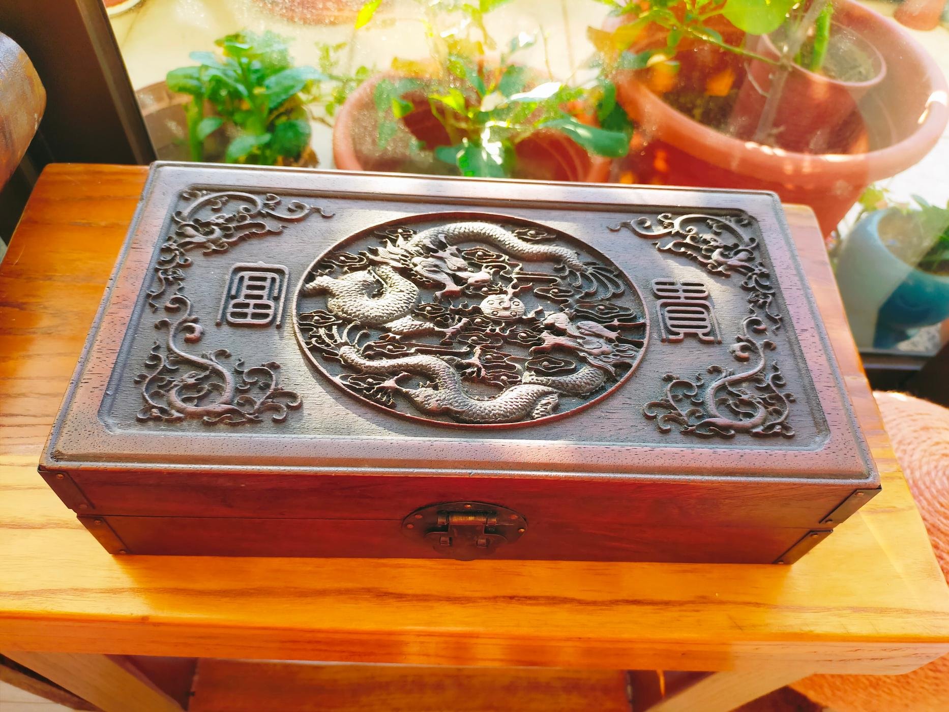 【古寶奇蔵】紫檀木製・細密彫・玉石嵌・首飾盒・置物・賞物・中国時代美術