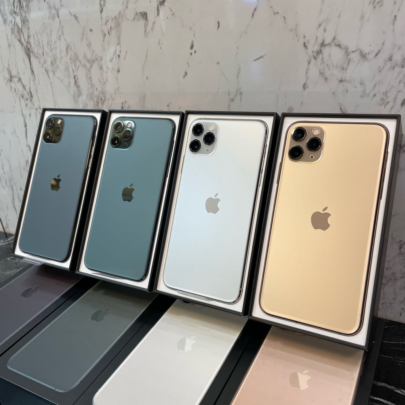 IPhone11 pro max 512G 銀色/黑色/金色/綠色| Yahoo奇摩拍賣