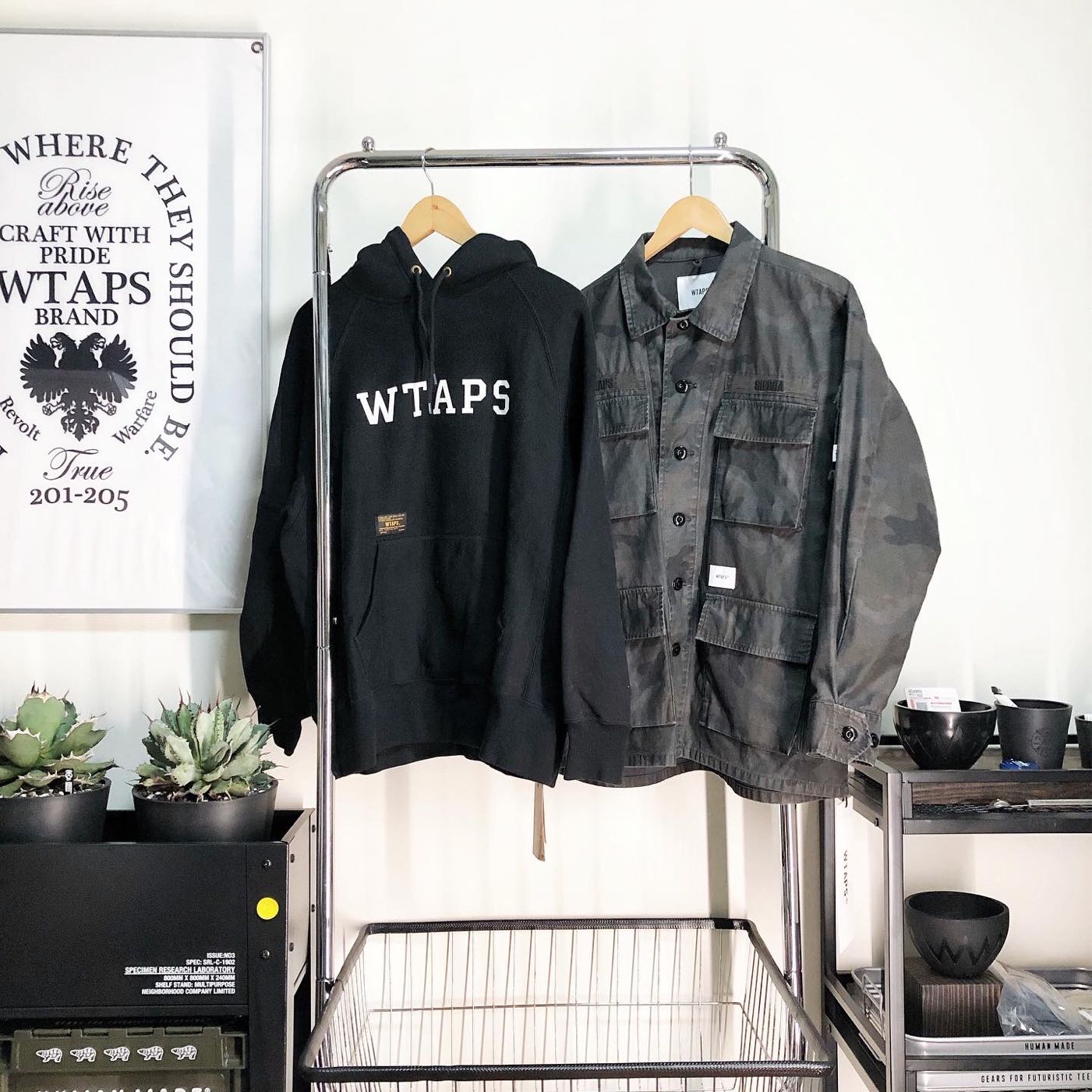 希望商店】【✓寄賣商品】WTAPS JUNGLE LS 02 20SS 蠟染黑迷彩四袋軍衫