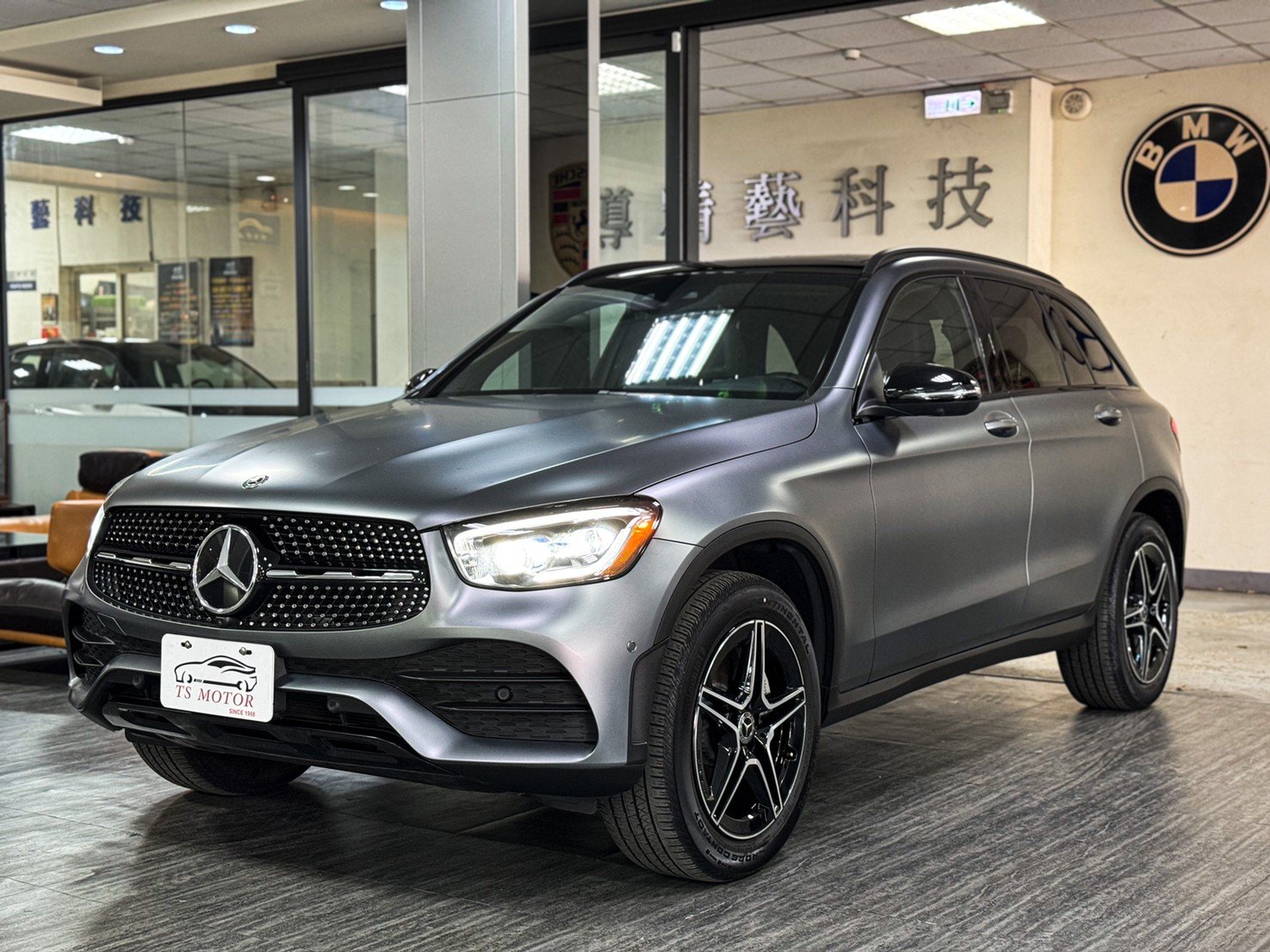 2019 M-Benz 賓士 Glc-class