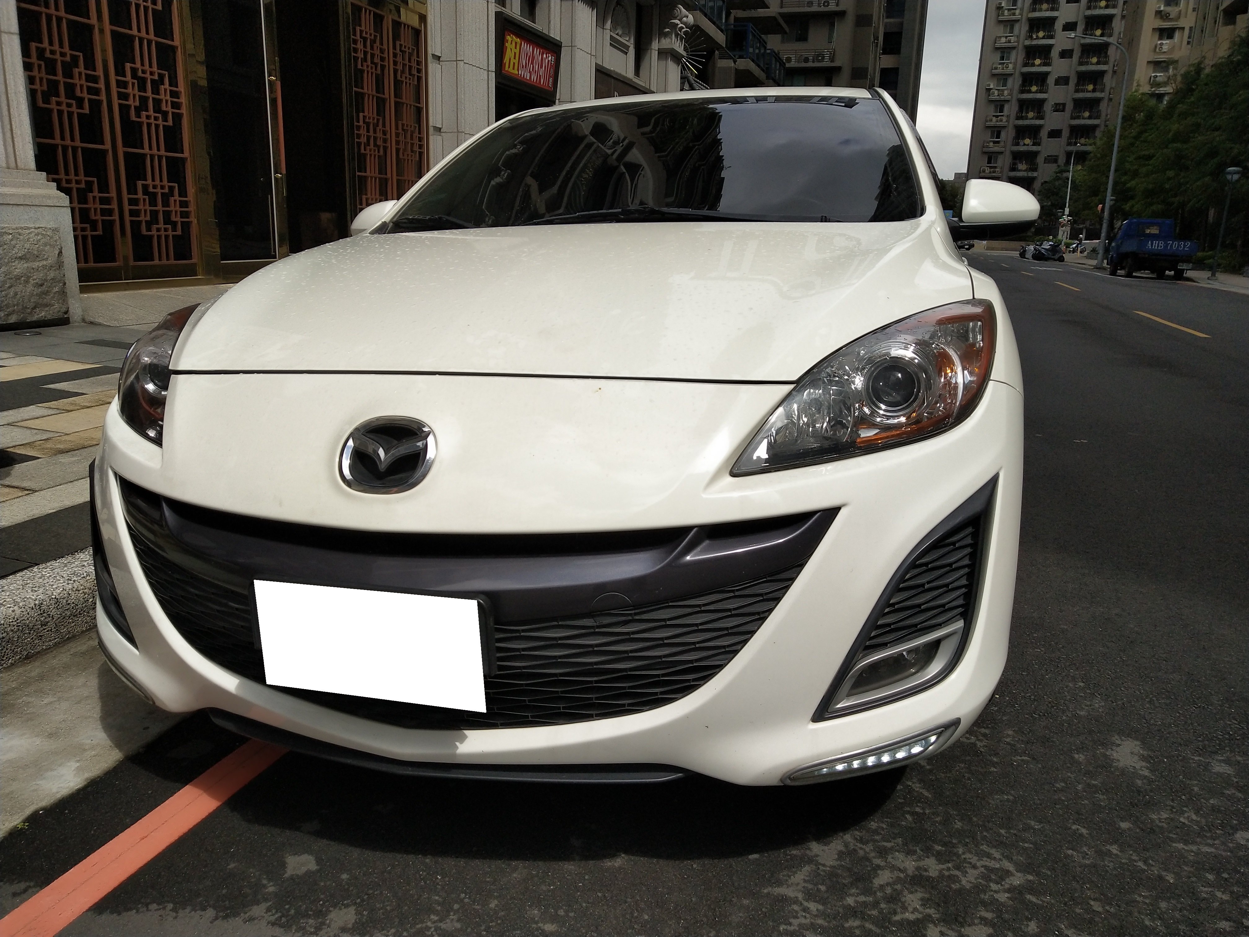 2011 Mazda 馬自達 3 5d