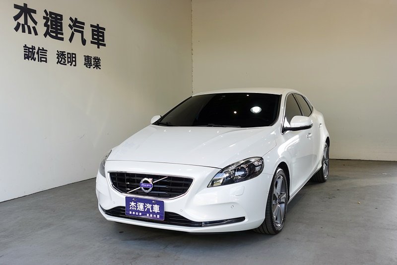 2015 Volvo 富豪 V40