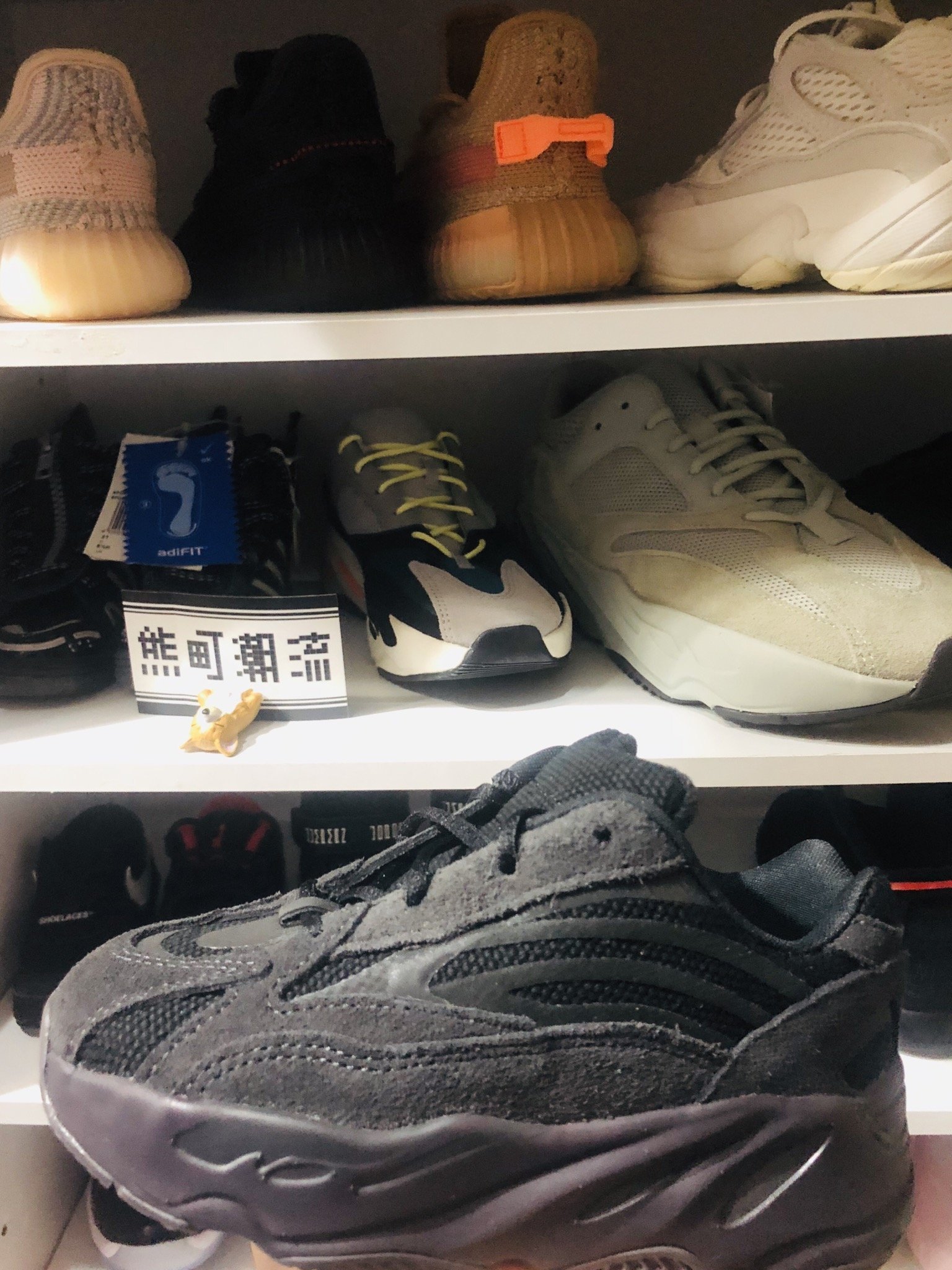 差別発言 yeezy boost 700 V1 INFANT baby kids ベビー | www ...