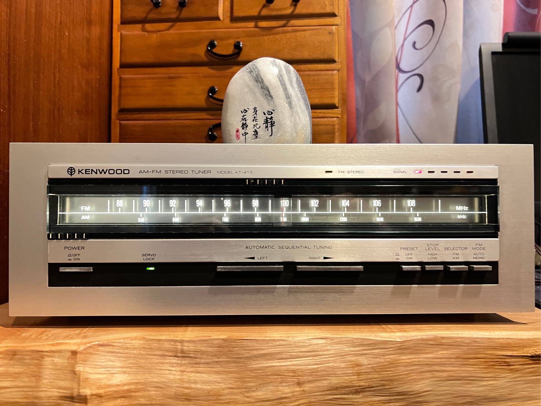 望德小舖-1979年日製，Kenwood kt-413 自動選台收音機，罕見如新珍品