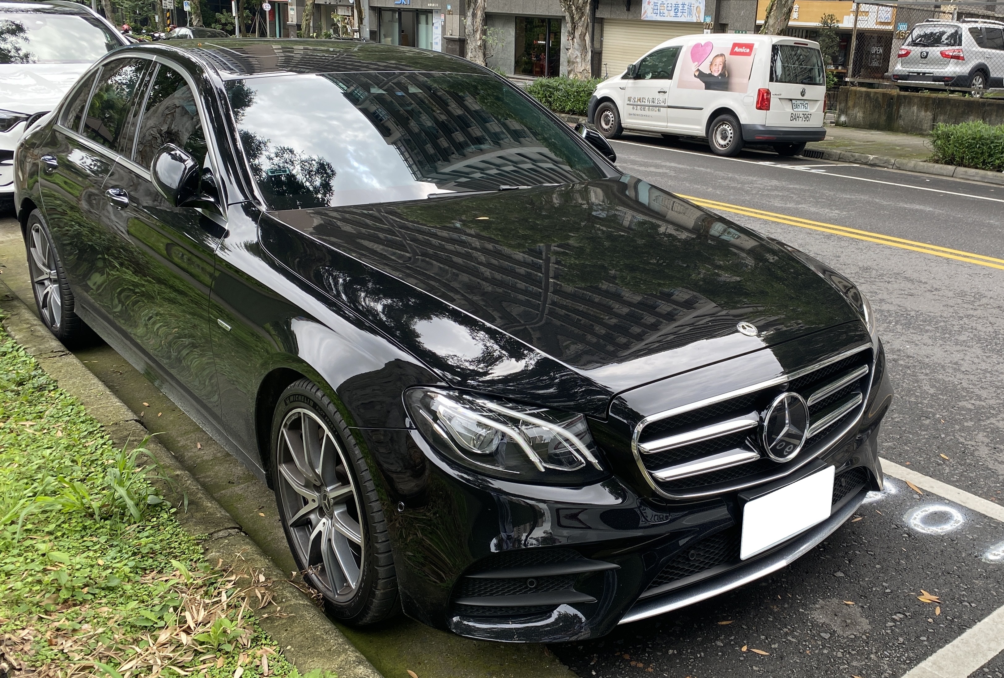 2016 M-Benz 賓士 E-class