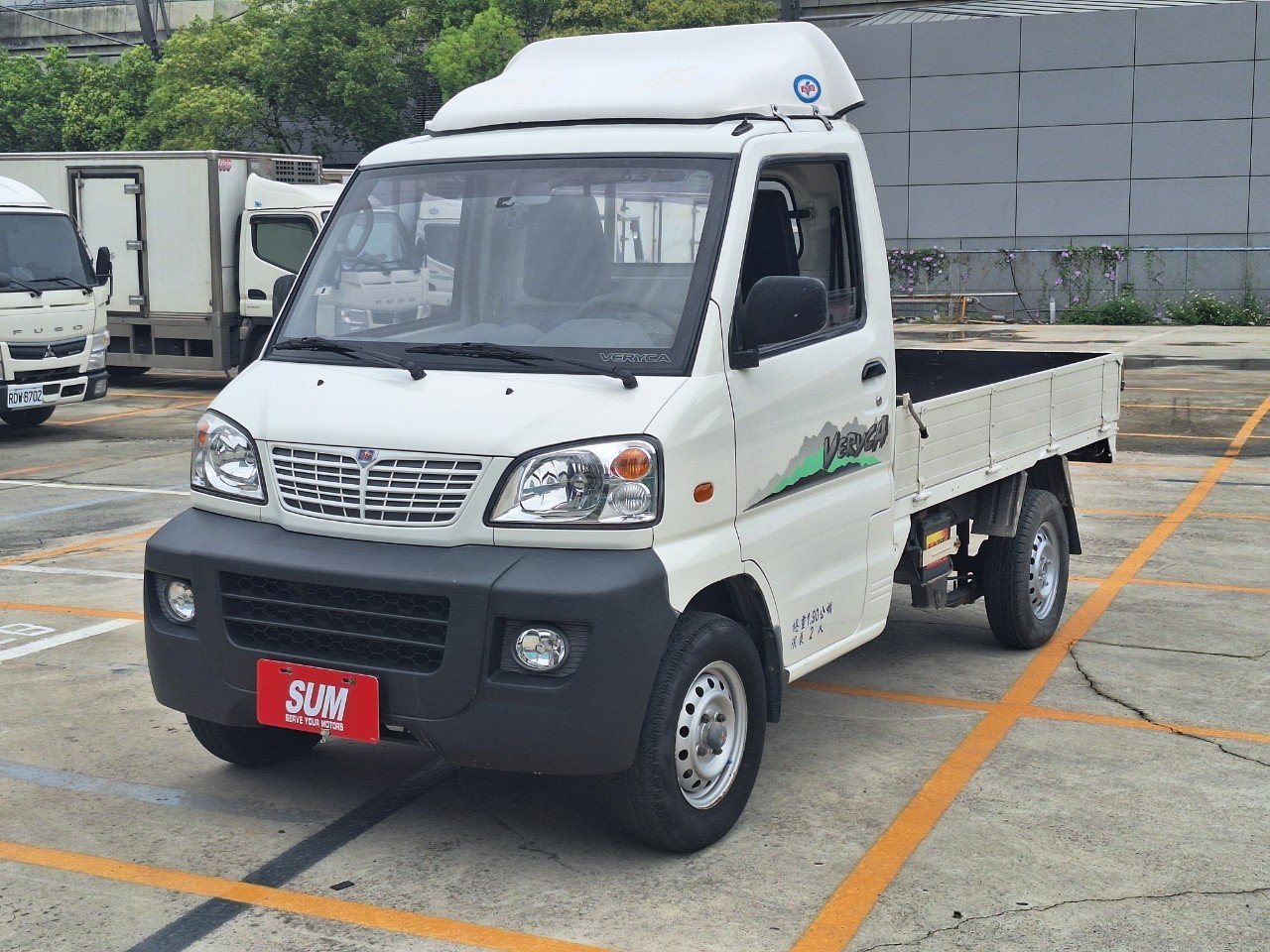 2012 Mitsubishi 三菱 商用車