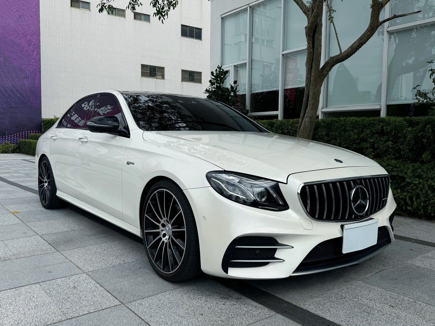 2016 M-Benz 賓士 E-class