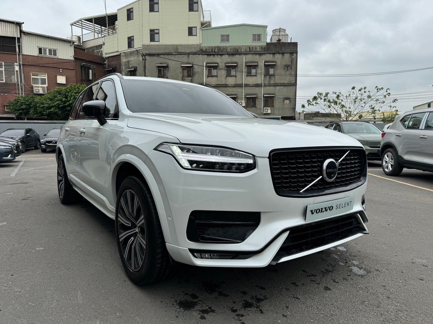 2022 Volvo 富豪 Xc90