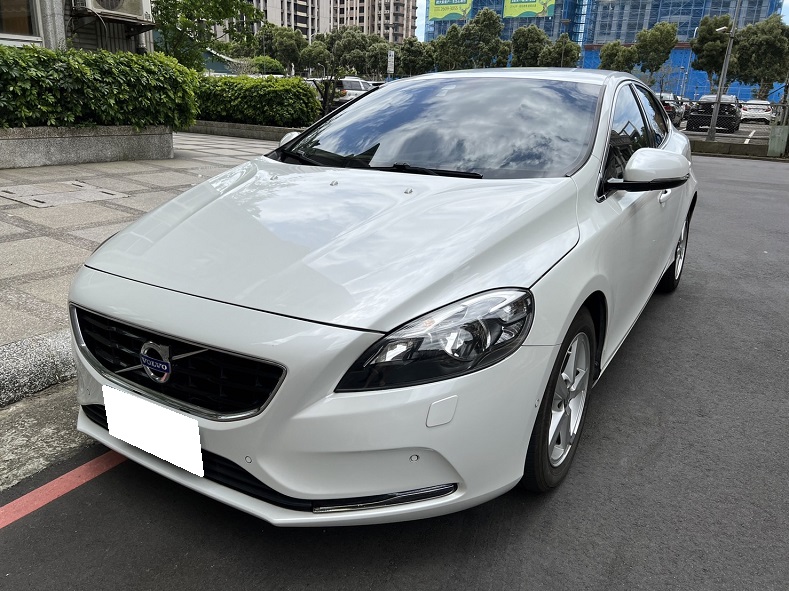 2014 Volvo 富豪 V40