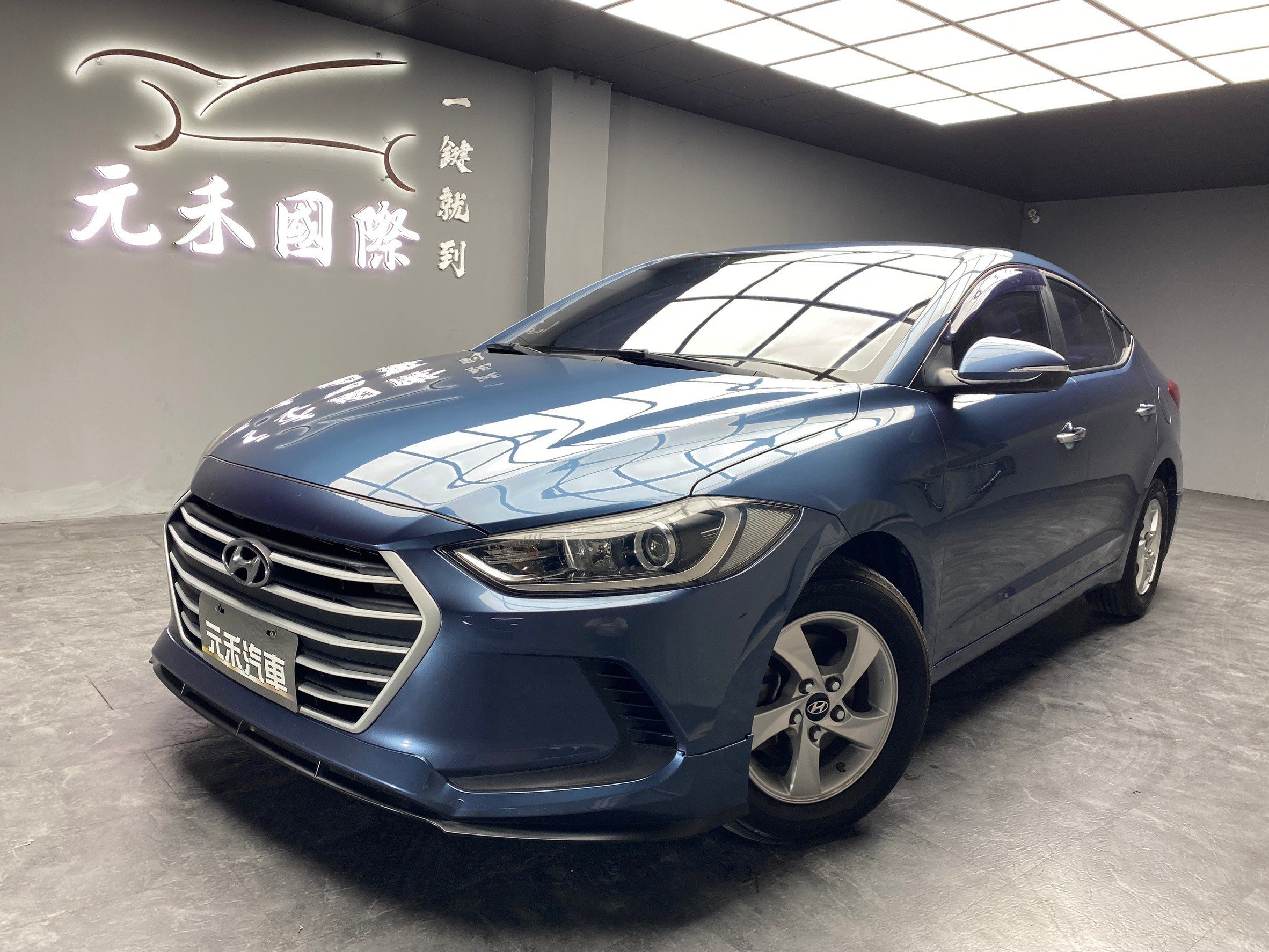 2018 Hyundai 現代 Elantra