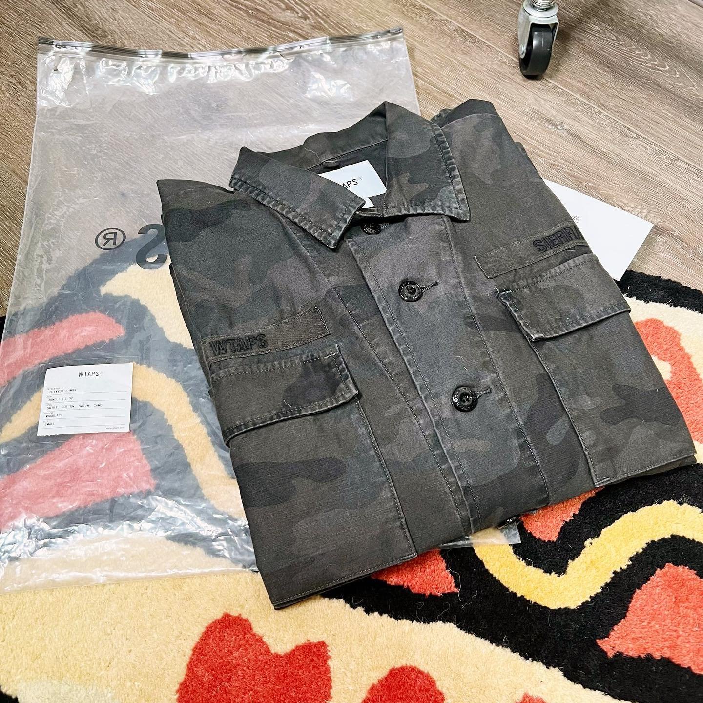 とっておきし福袋 20ss WTAPS JUNGLE LS 02 SHIRT. CAMO - ジャケット ...