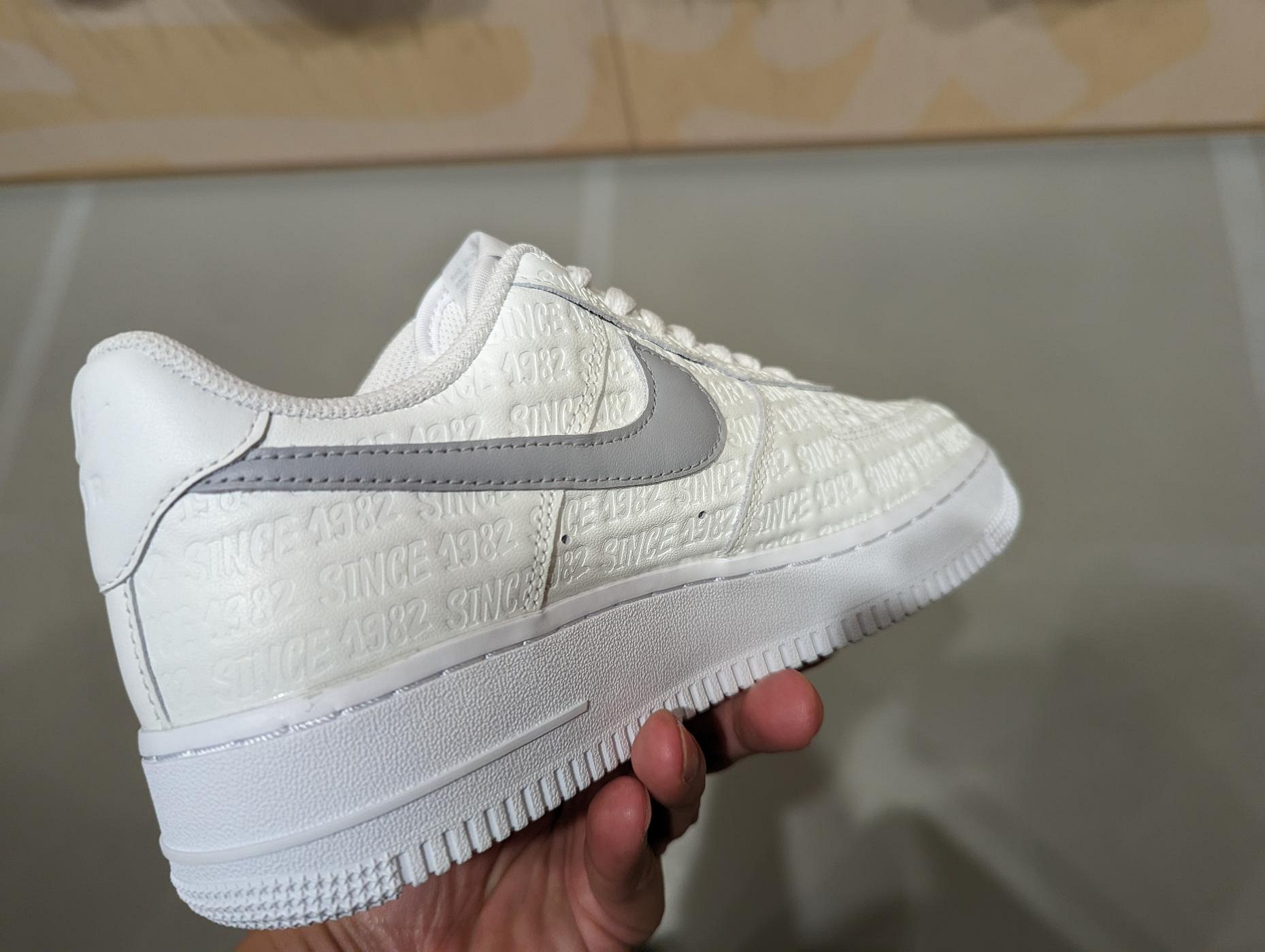 南🔥2023 6月NIKE Air Force 1 07 Low 女鞋白灰色全白色AF1 FJ4823-100