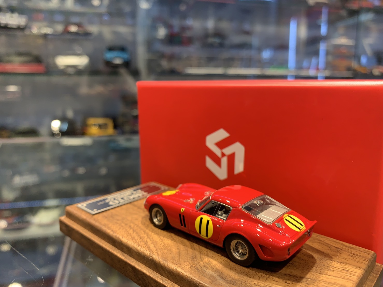 吉華科技@ 1/64 SCM Ferrari 250 GTO S/N 4399 GT #11 (樹酯車 