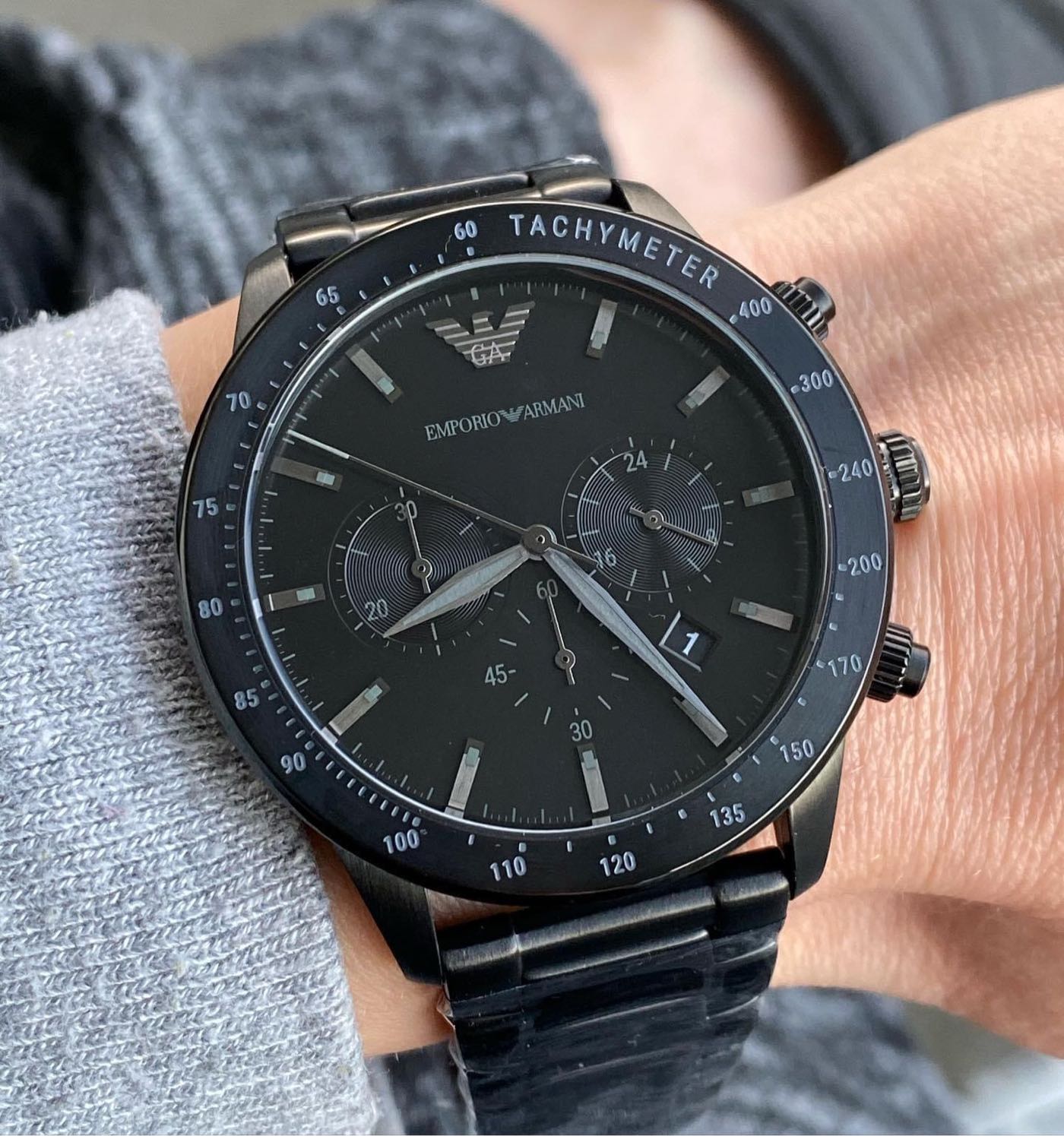 EMPORIO ARMANI Mario 黑色錶盤黑色不鏽鋼錶帶石英三眼計時男士手錶