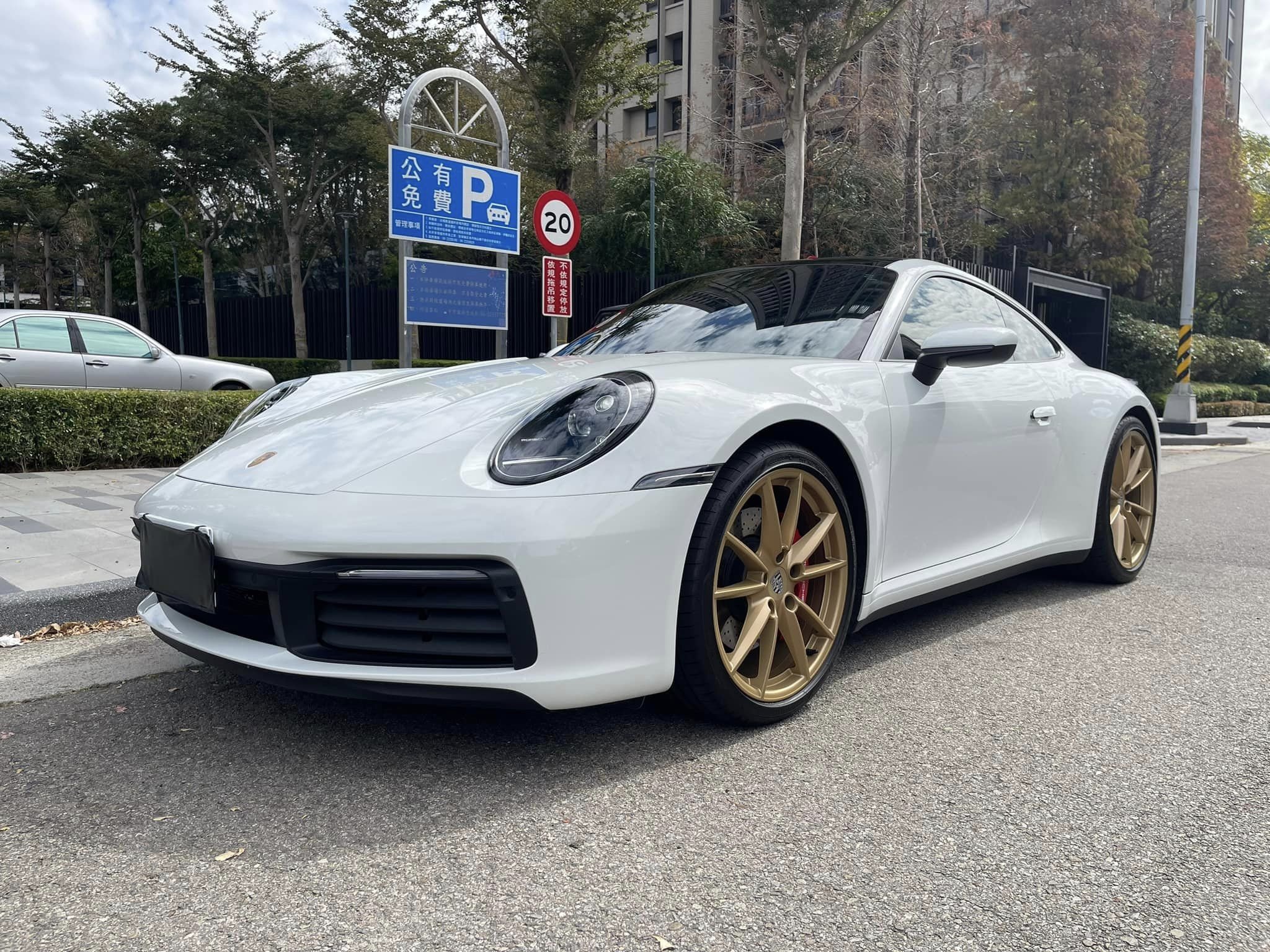 2021 Porsche 保時捷 911 carrera