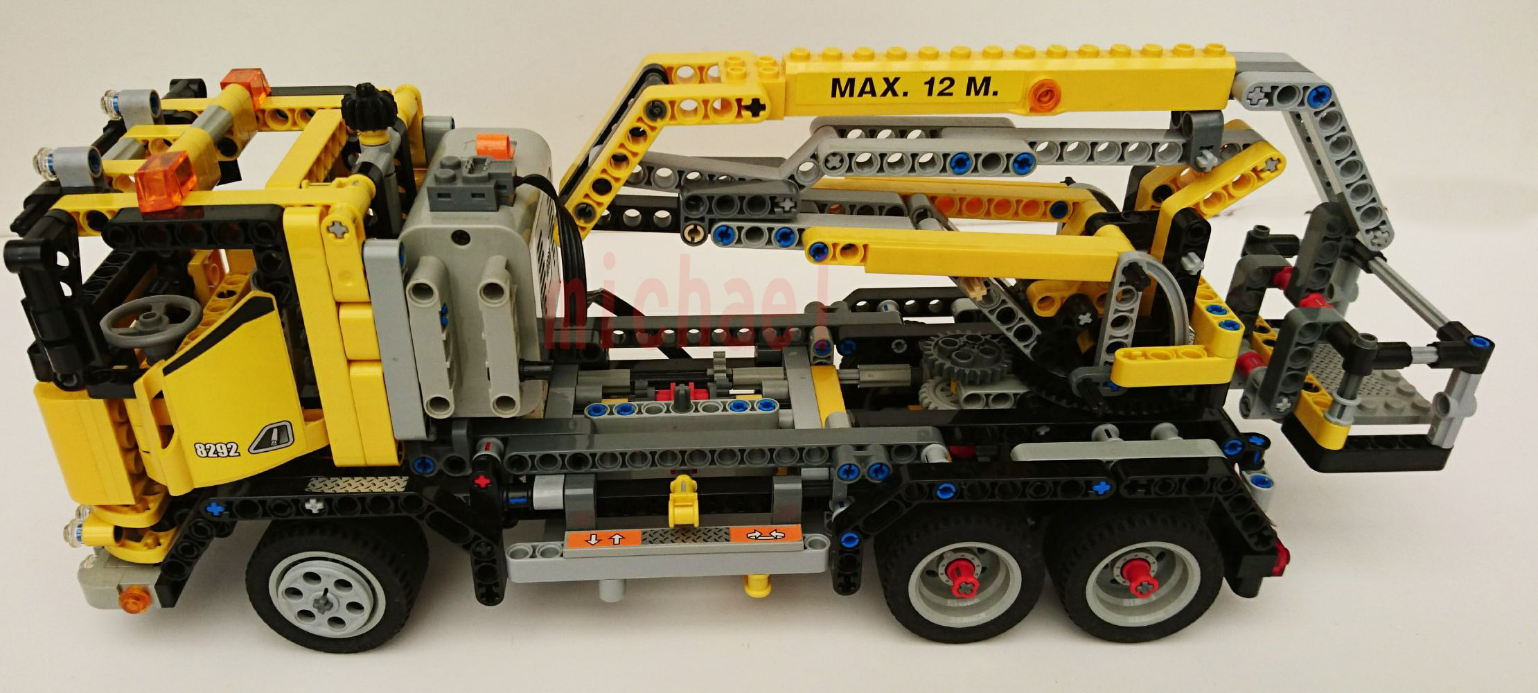 樂高LEGO TECHNIC 8292 絕版品稀有值得收藏| Yahoo奇摩拍賣