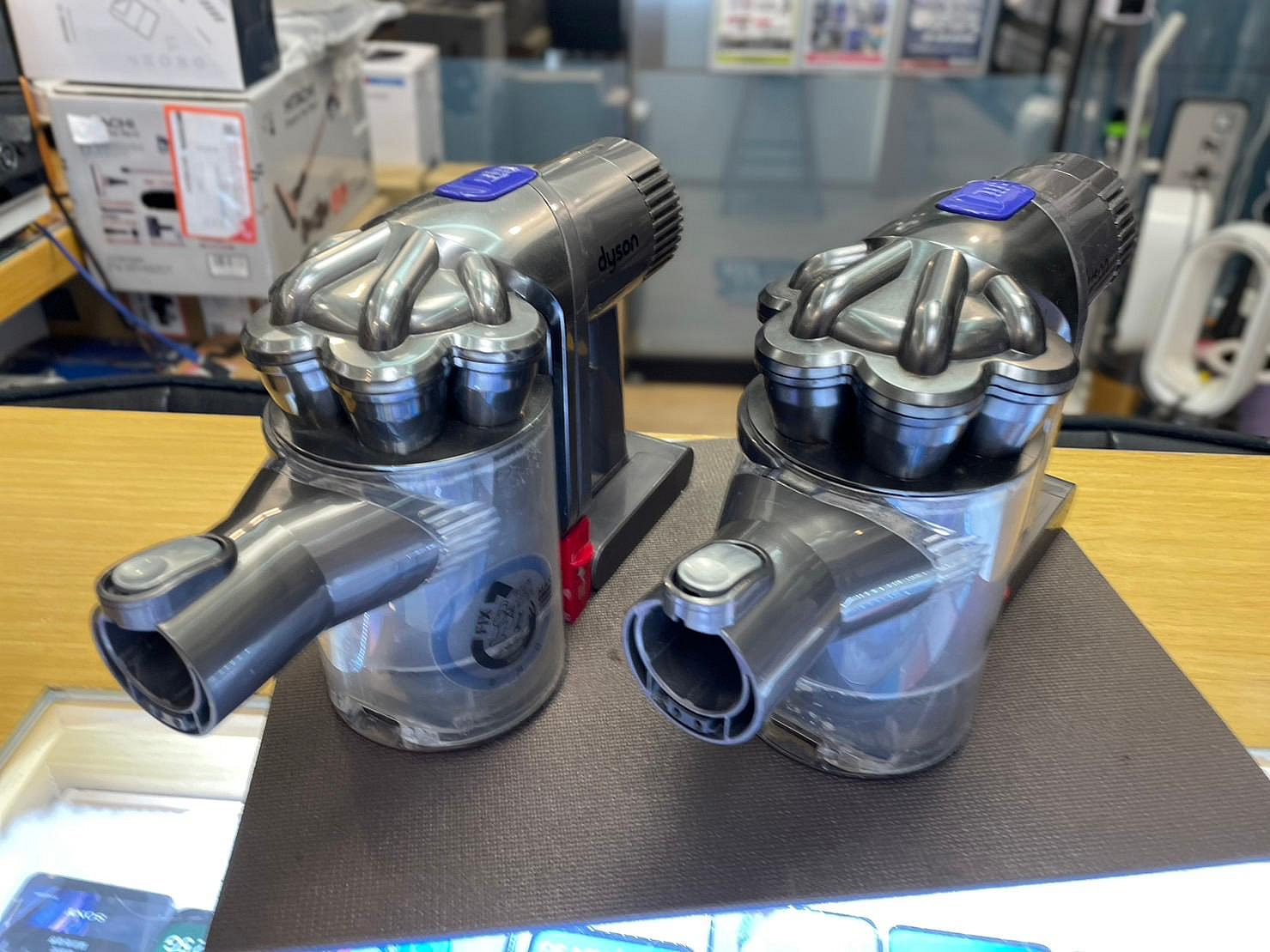 奇機巨蛋【DYSON】二手出清Dyson Dc45 吸塵器保固一個月單主機功能正常