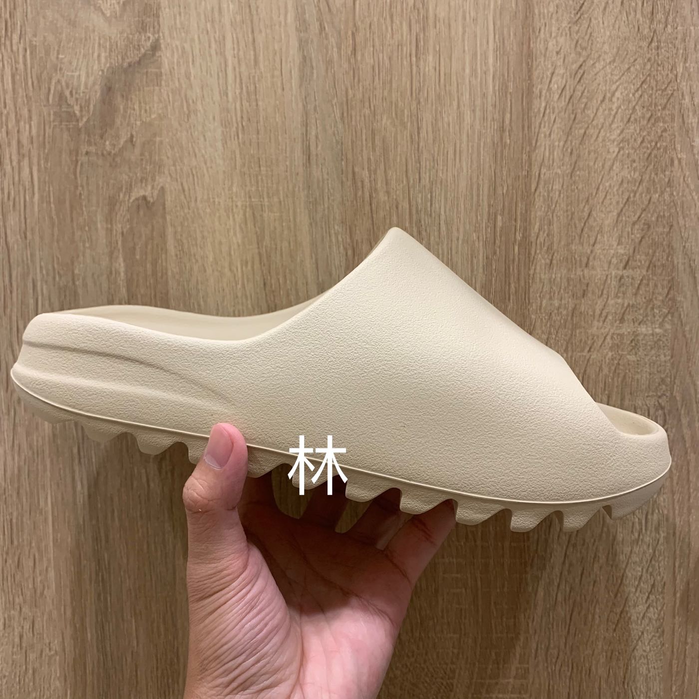 全新部分現貨Adidas Yeezy Slide Bone 骨白拖鞋FZ5897 | Yahoo奇摩拍賣