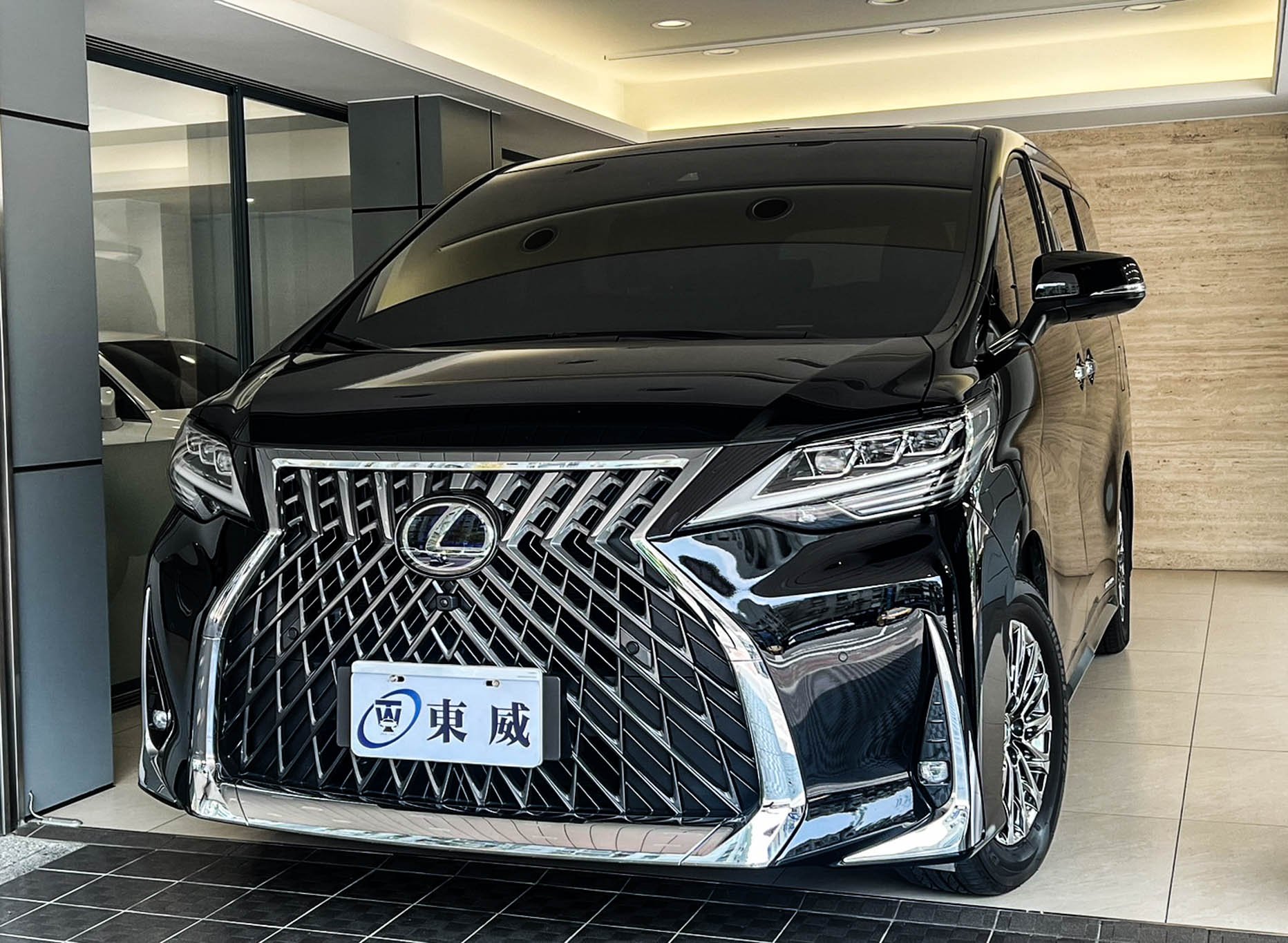 2023 Lexus 凌志 Lm