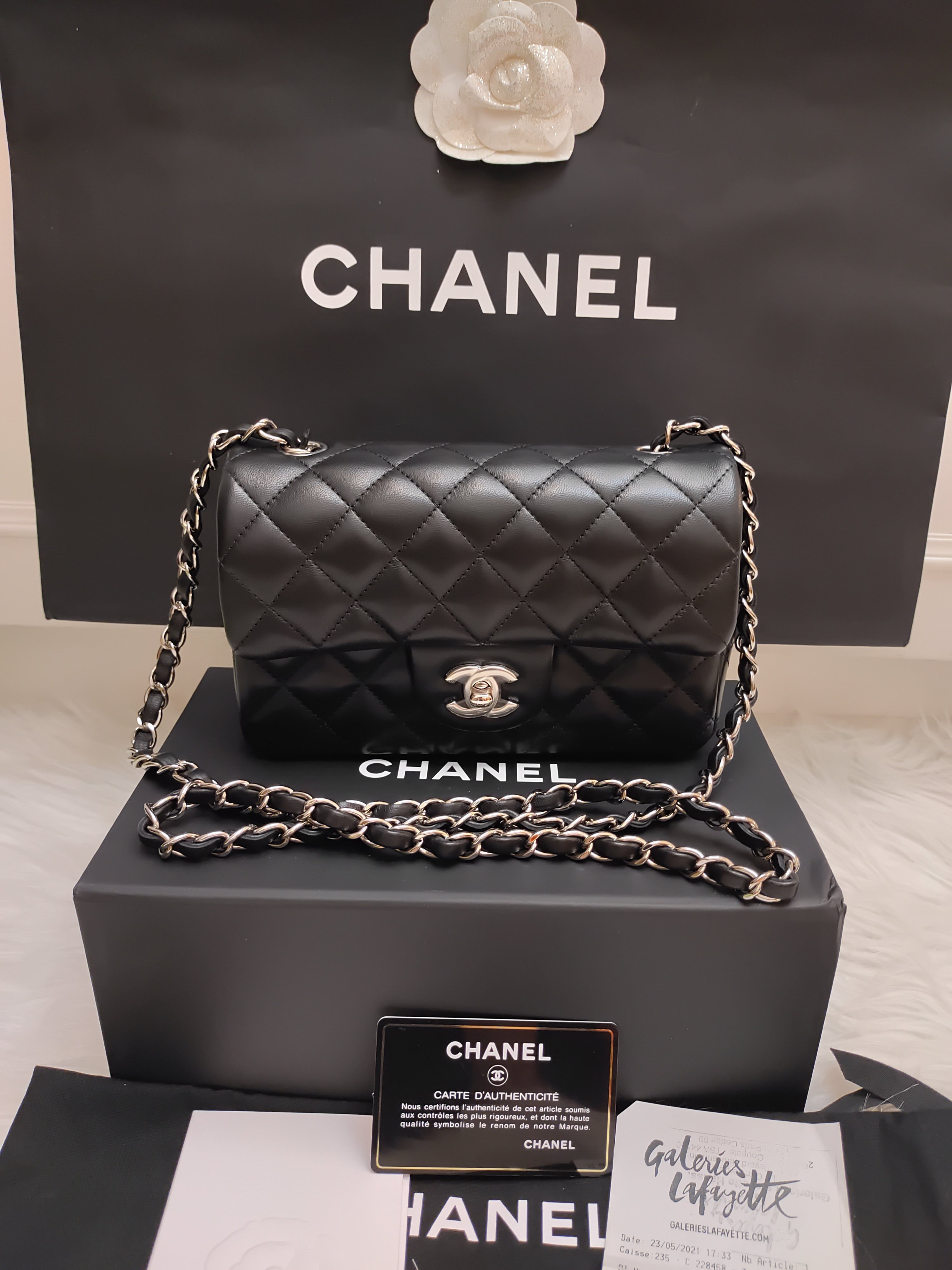 代購*CHANEL MINI COCO 20  CF20 香奈兒 黑色羊皮 銀鍊 黑銀 肩背包 A69900