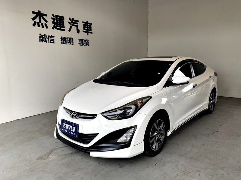 2015 Hyundai 現代 Elantra