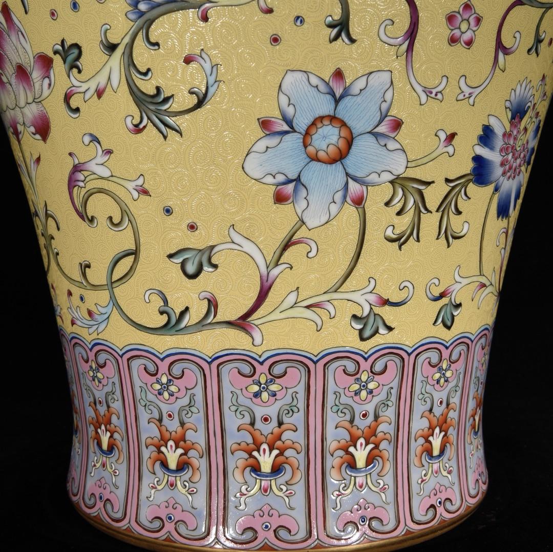 清乾隆琺瑯彩扒花纏枝花卉紋梅瓶，56×36，11000843粉彩瓷器古瓷| Yahoo