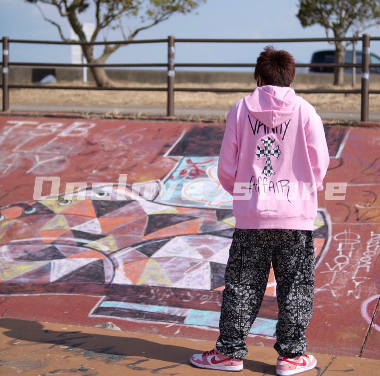 Supreme Bandana Track jacket | Yahoo奇摩拍賣