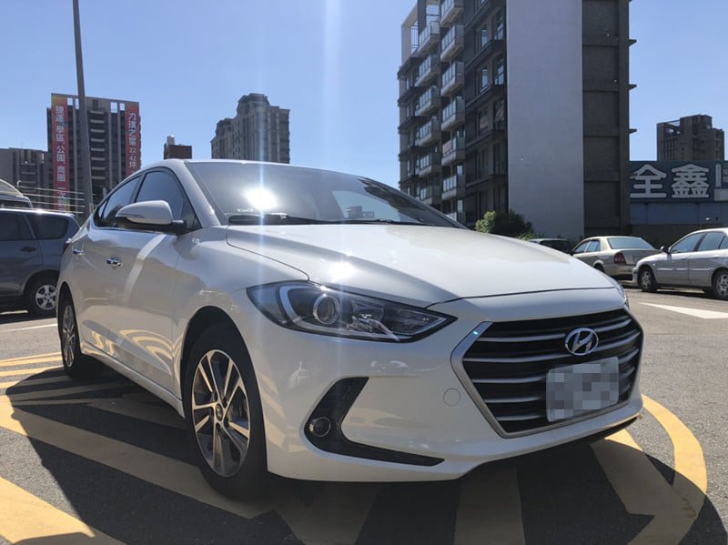 2017 Hyundai 現代 Elantra