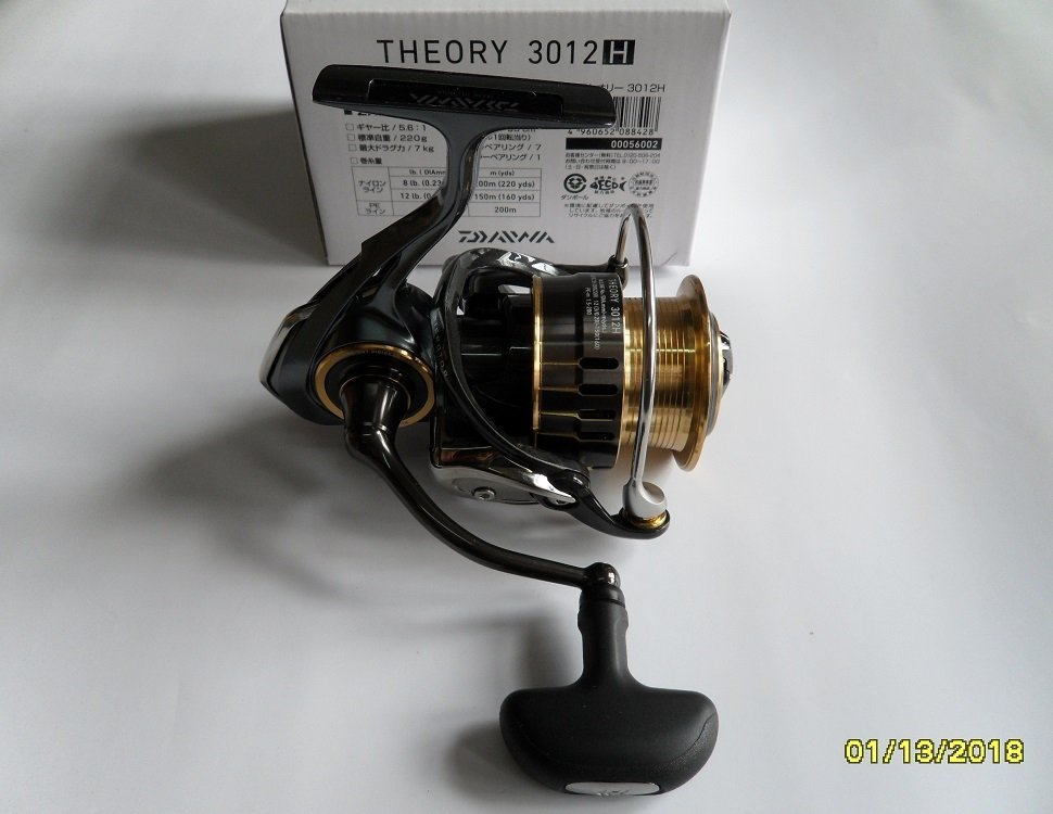 Daiwa Spinning Reel 17 THEORY 4000 Gear Ratio 4.9:1 Fishing Reel