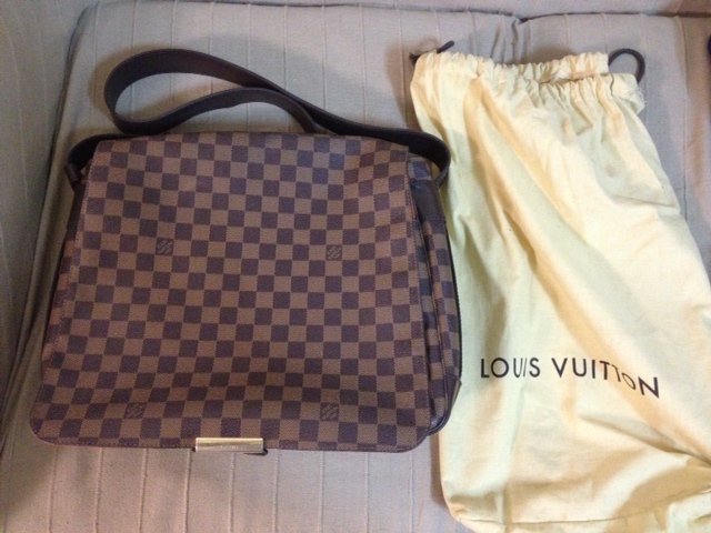 二手名牌正品 / LOUIS VUITTON LV N45258 棋盤格斜背包書包 (長28, 寬35, 厚9公分)