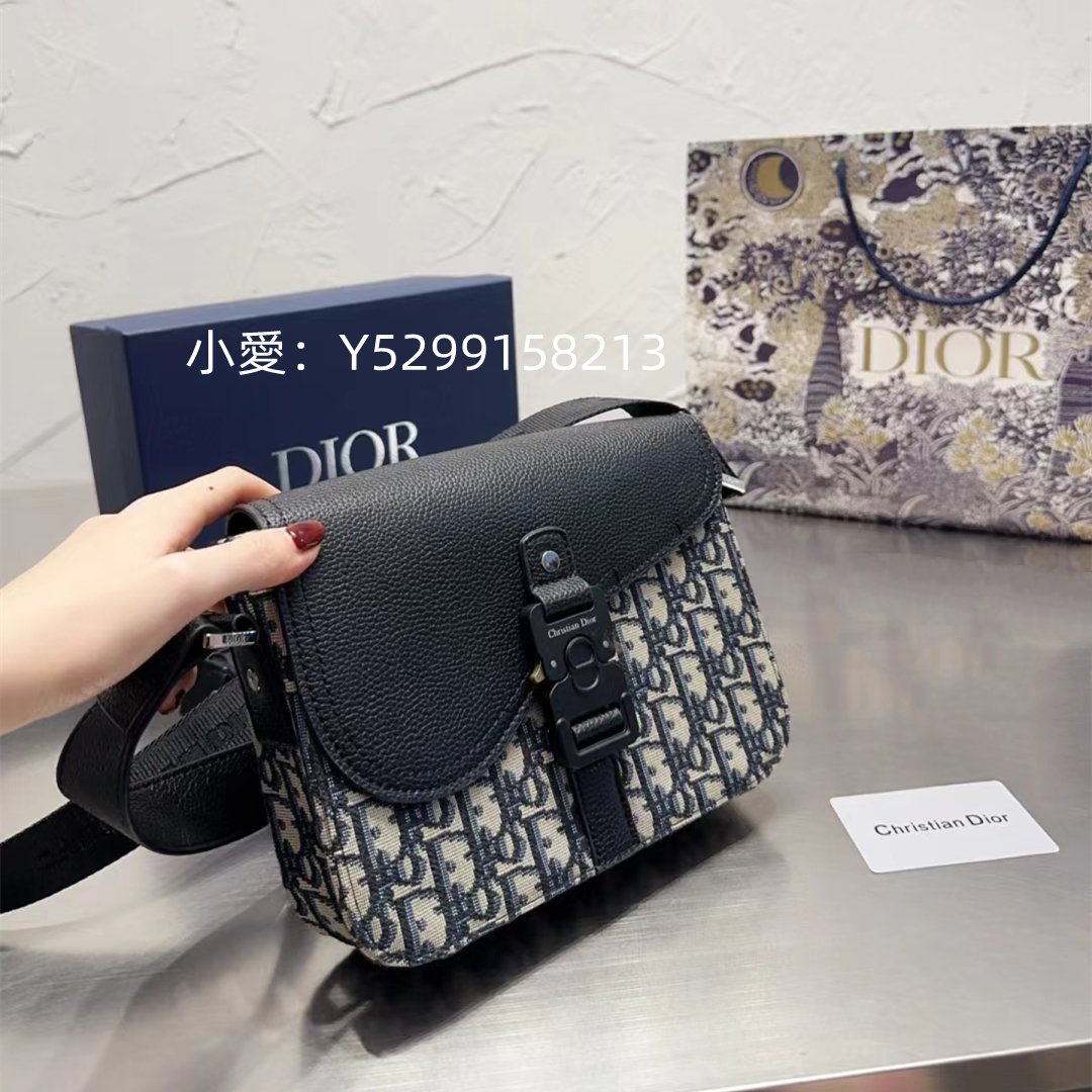 二手正品 DIOR 迪奧 SADDLE 老花 馬鞍袋配肩帶 男生郵差包 斜背包 1ADPO049YKS_H27E 現貨