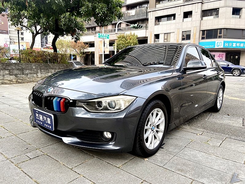 2013 BMW 寶馬 3-series sedan