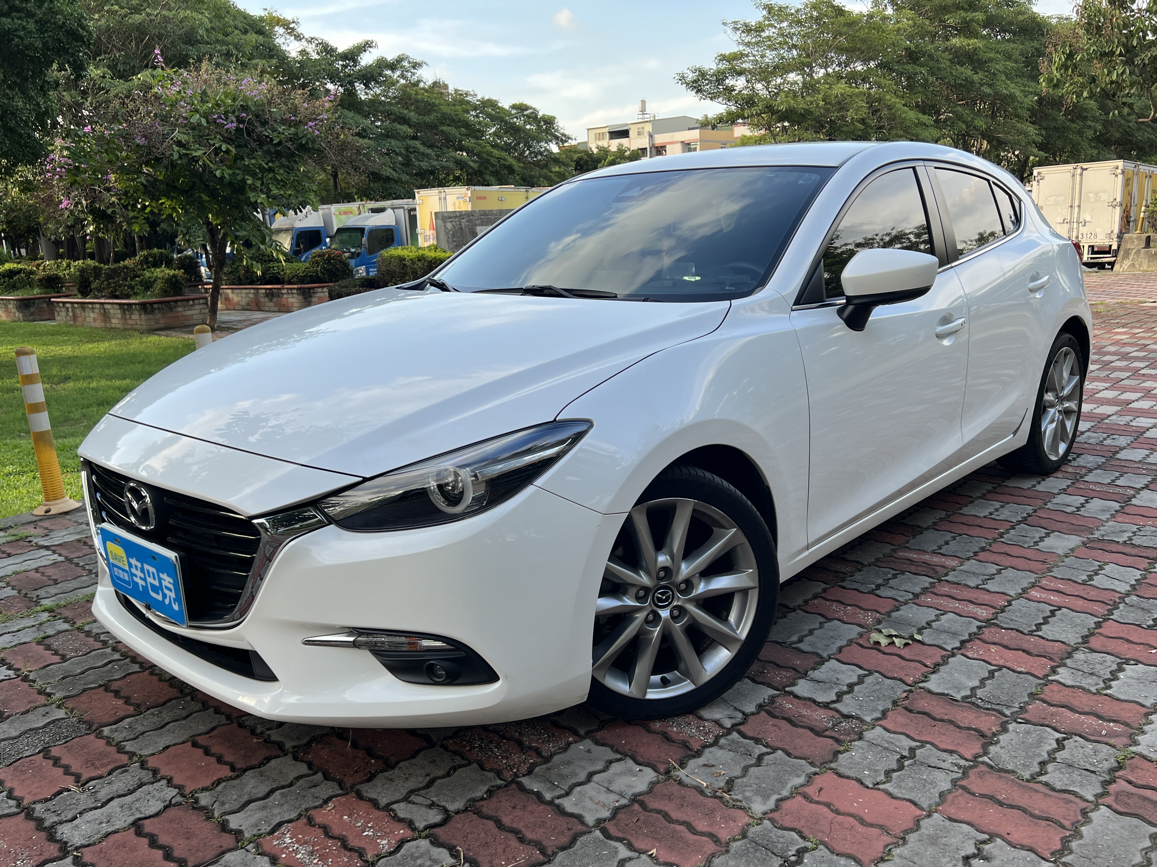 2016 Mazda 馬自達 3 5d