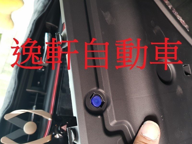 (逸軒自動車)TOYOTA 2016~ ALTIS 11.5代 升級原廠型 迎賓燈/氣氛燈/地毯燈/腿部照明燈