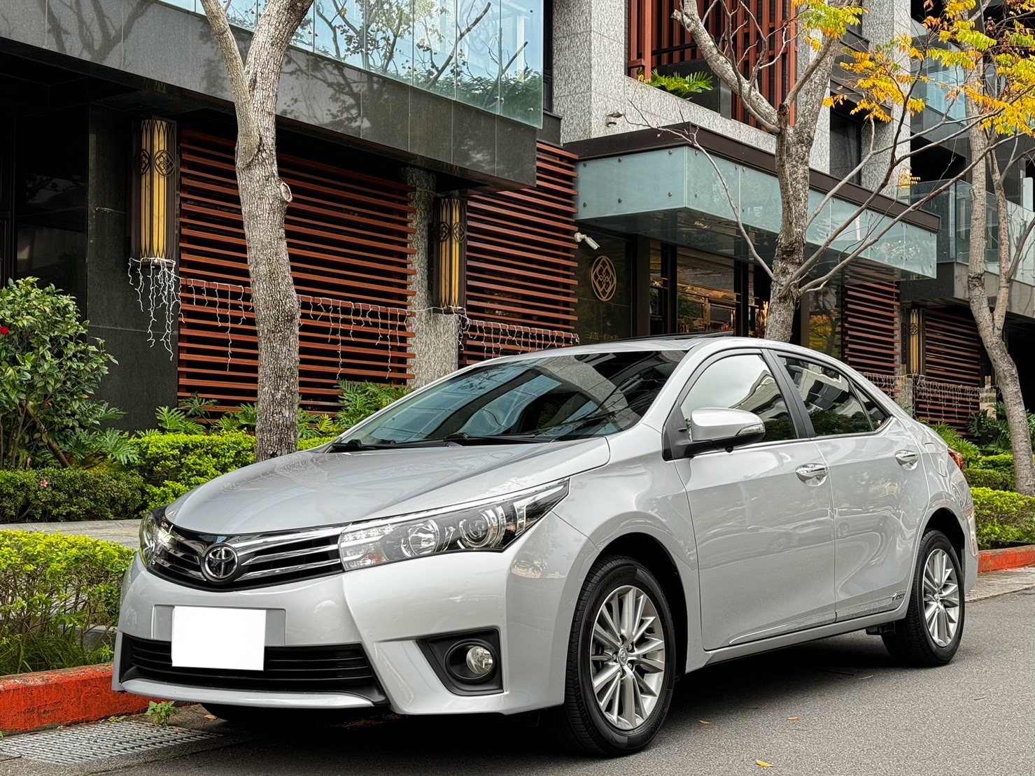 2013 Toyota 豐田 Corolla altis