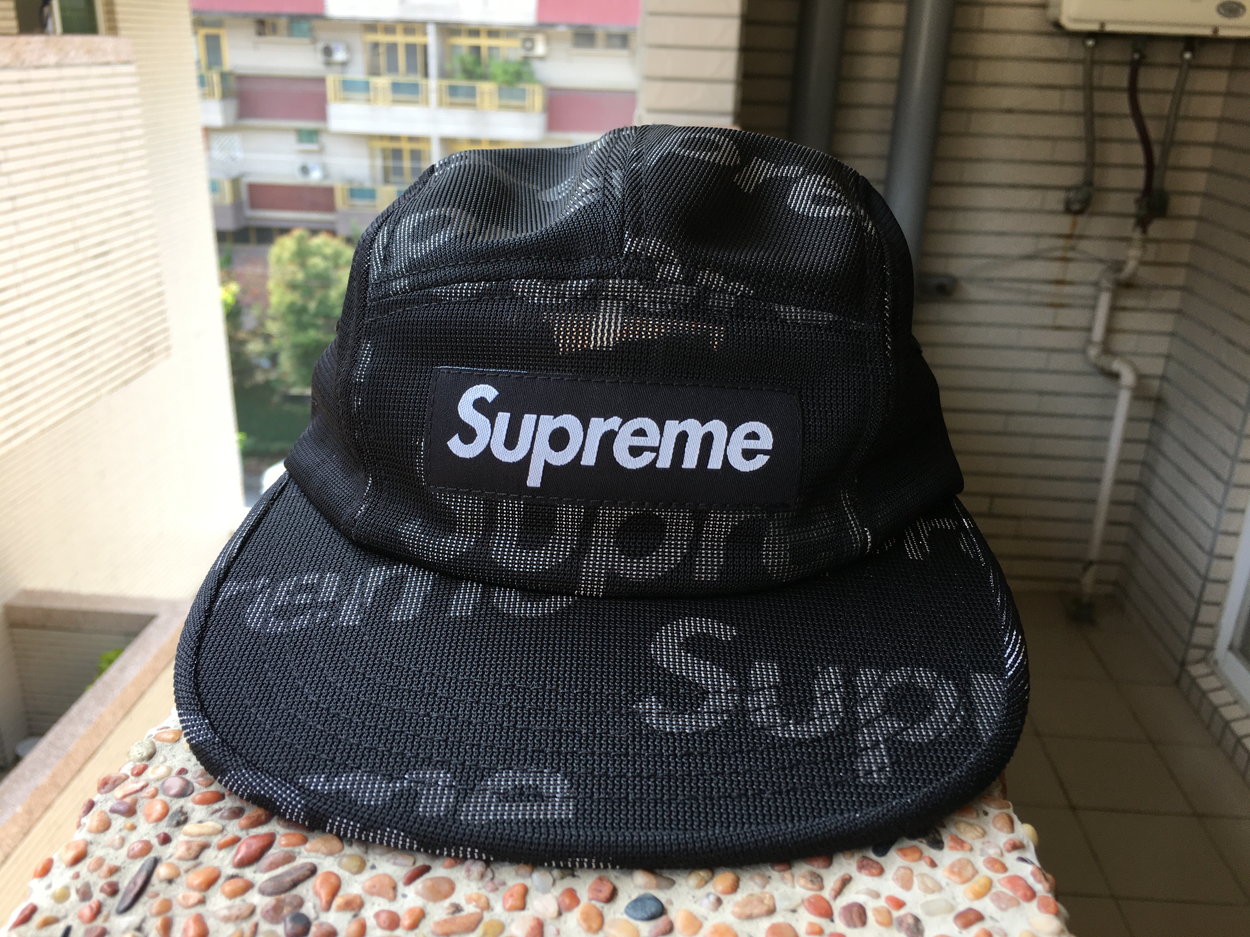お買い得の通販 Supreme Lenticular Logo Camp Cap 2019新作 - 帽子
