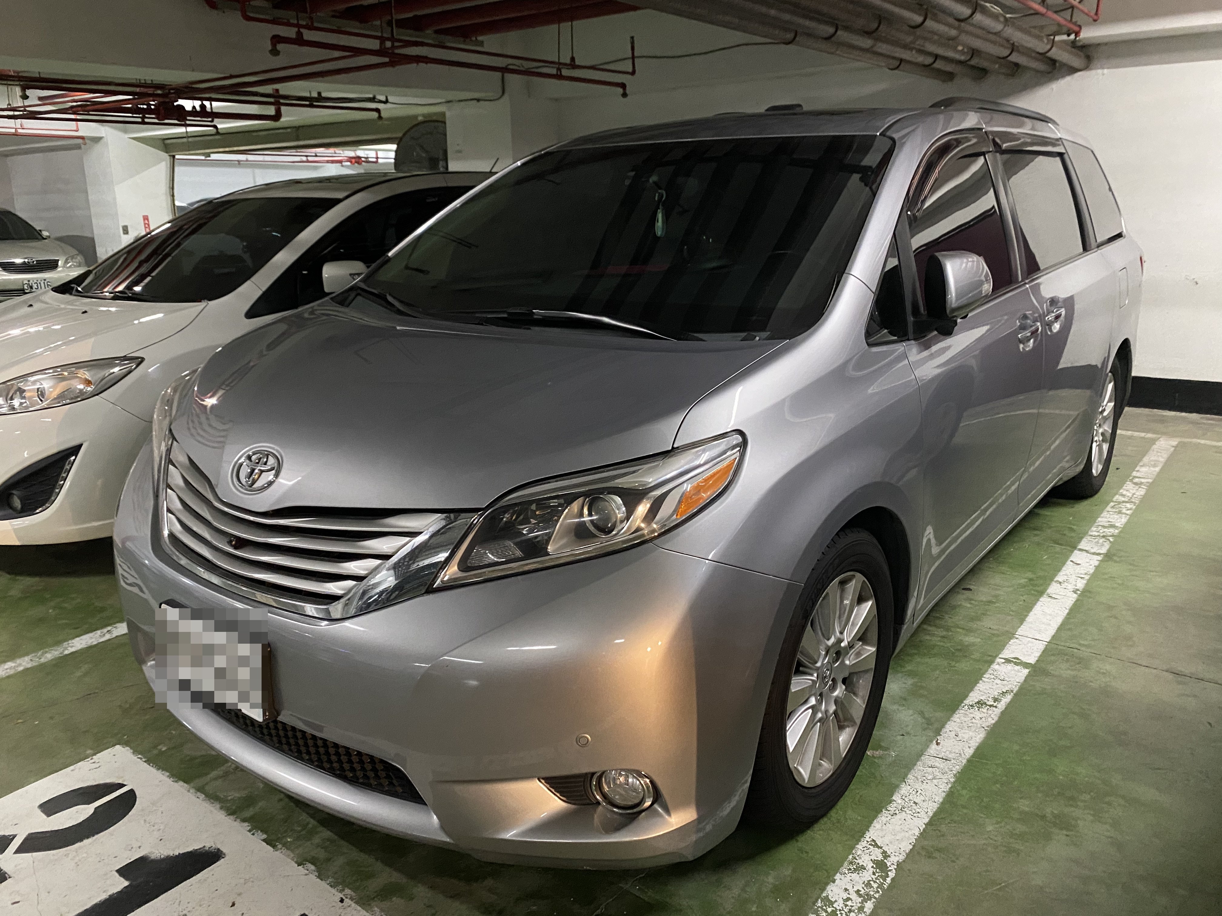 2013 Toyota 豐田 Sienna