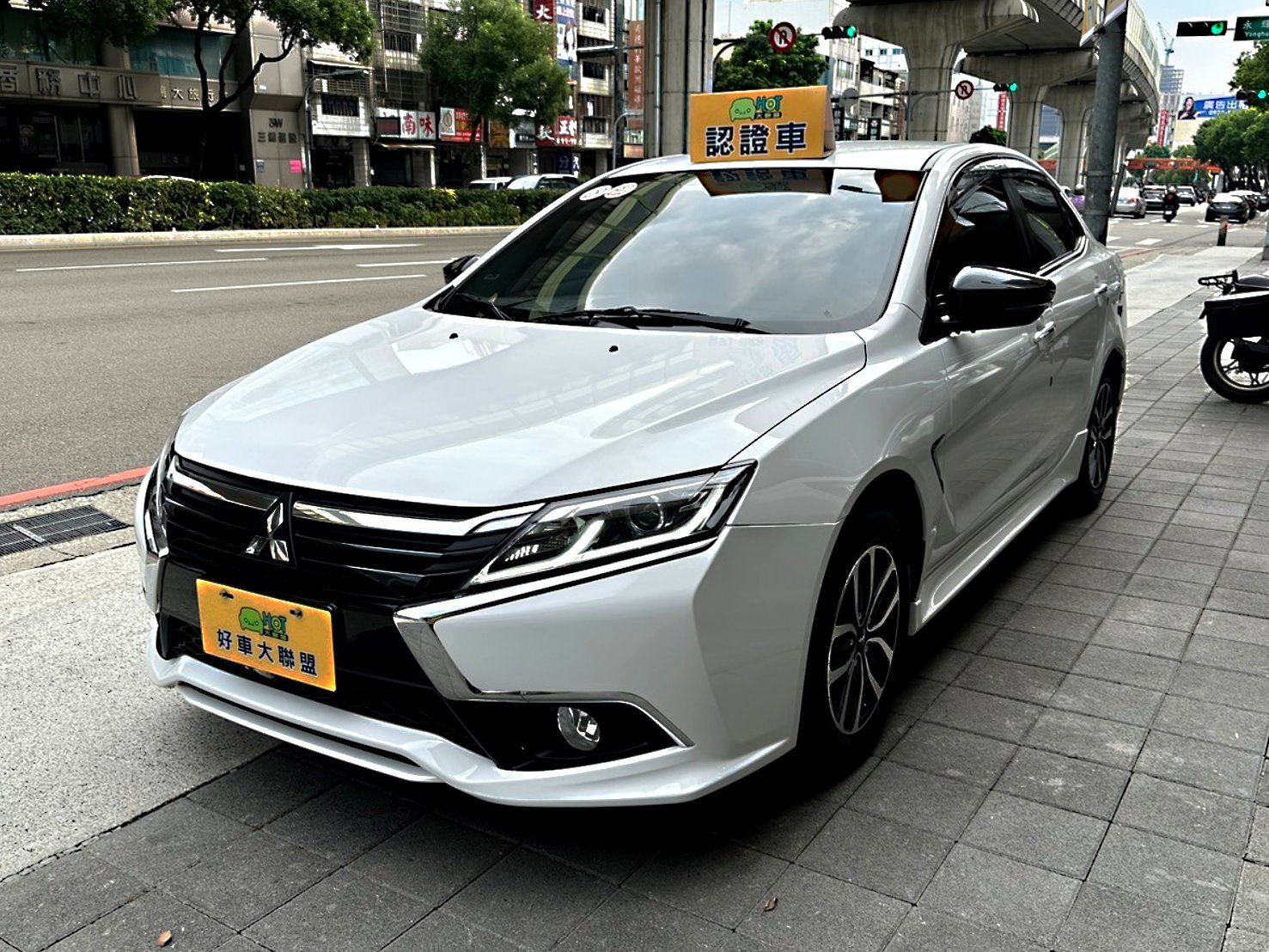 2021 Mitsubishi 三菱 Lancer