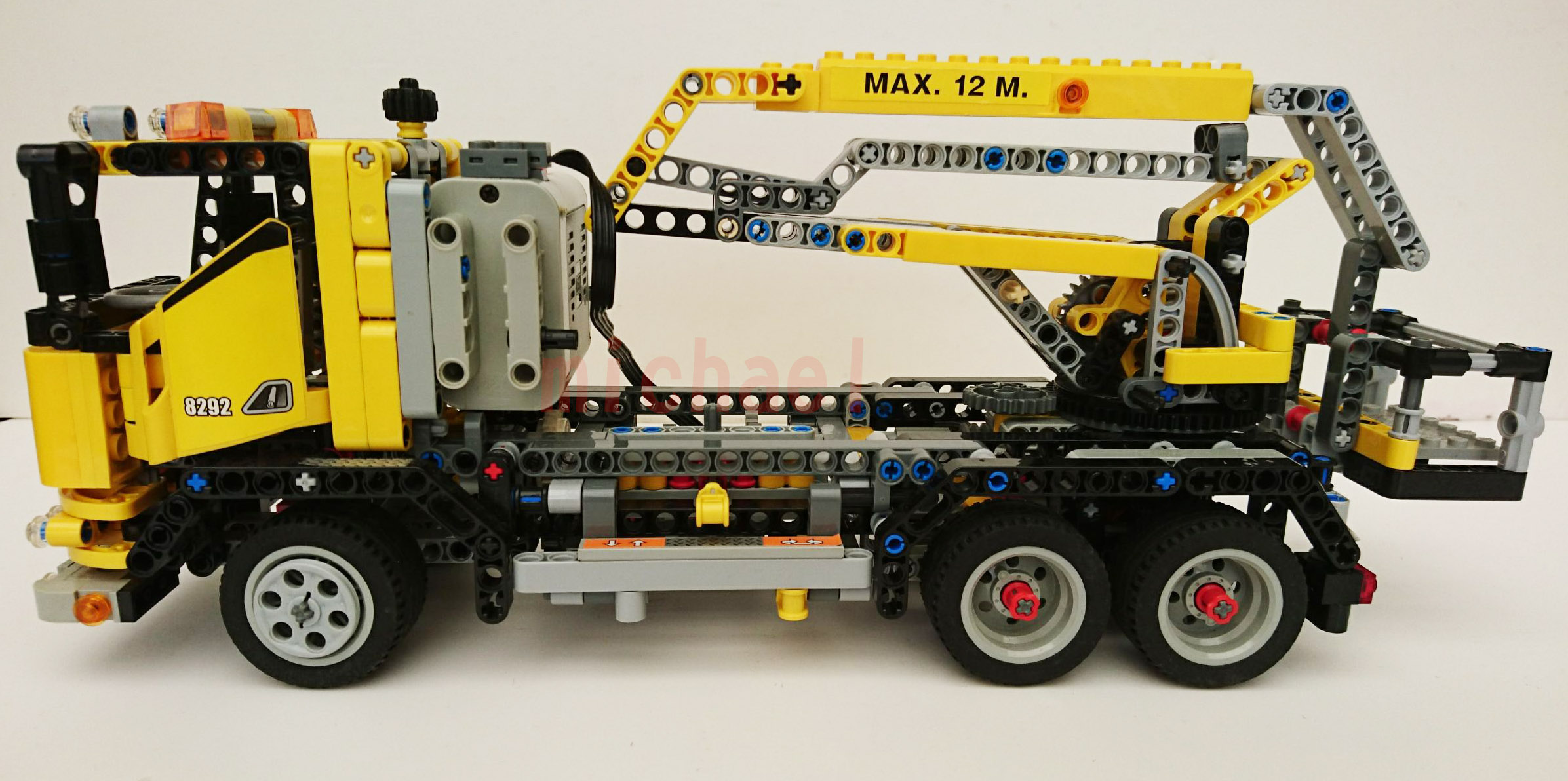 樂高LEGO TECHNIC 8292 絕版品稀有值得收藏| Yahoo奇摩拍賣