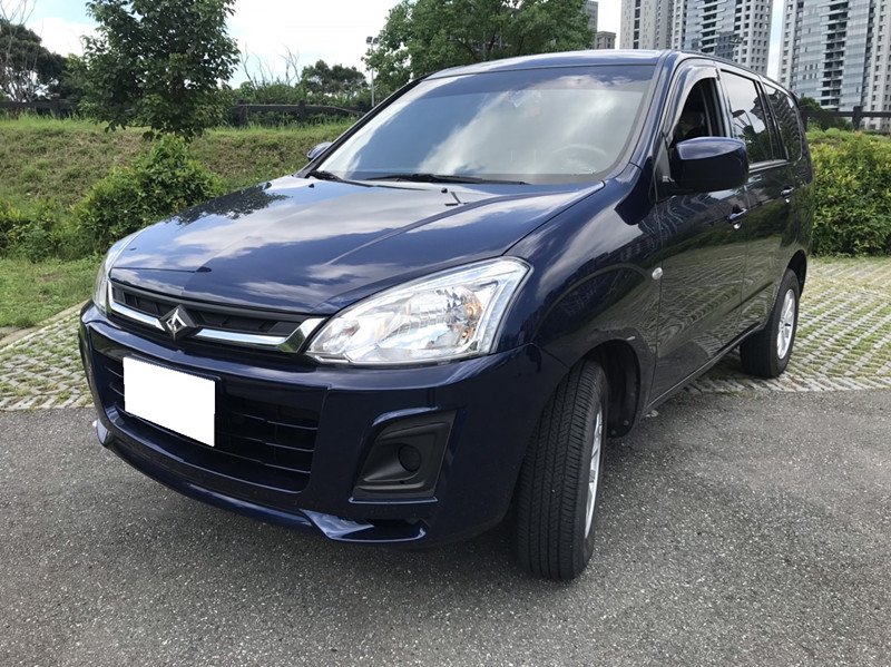 2017 Mitsubishi 三菱 Zinger